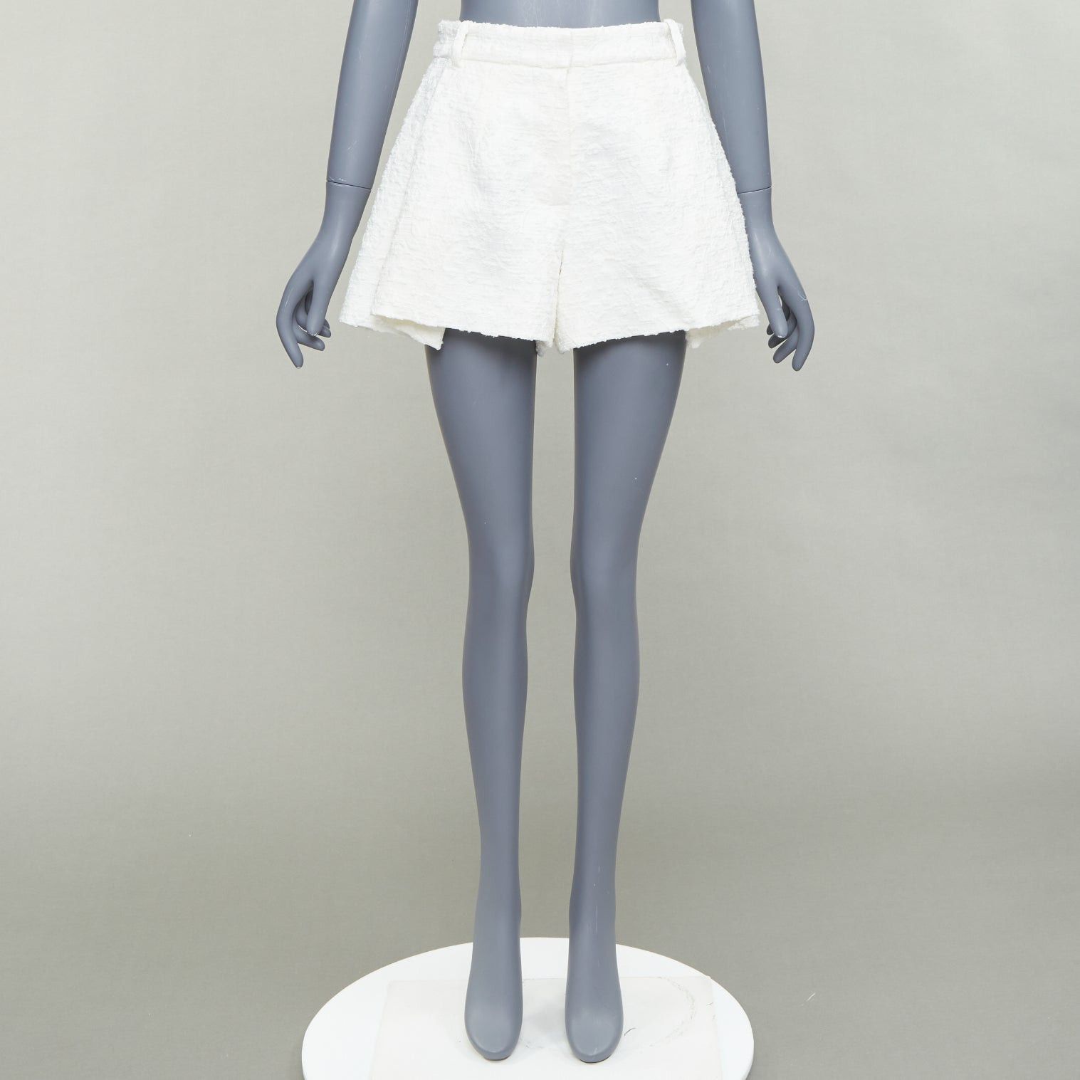 Other THE MANNEI cream floral cotton jacquard high waisted flare shorts IT36 XXS Size 25" / US 0 / IT 36 - 9 Thumbnail