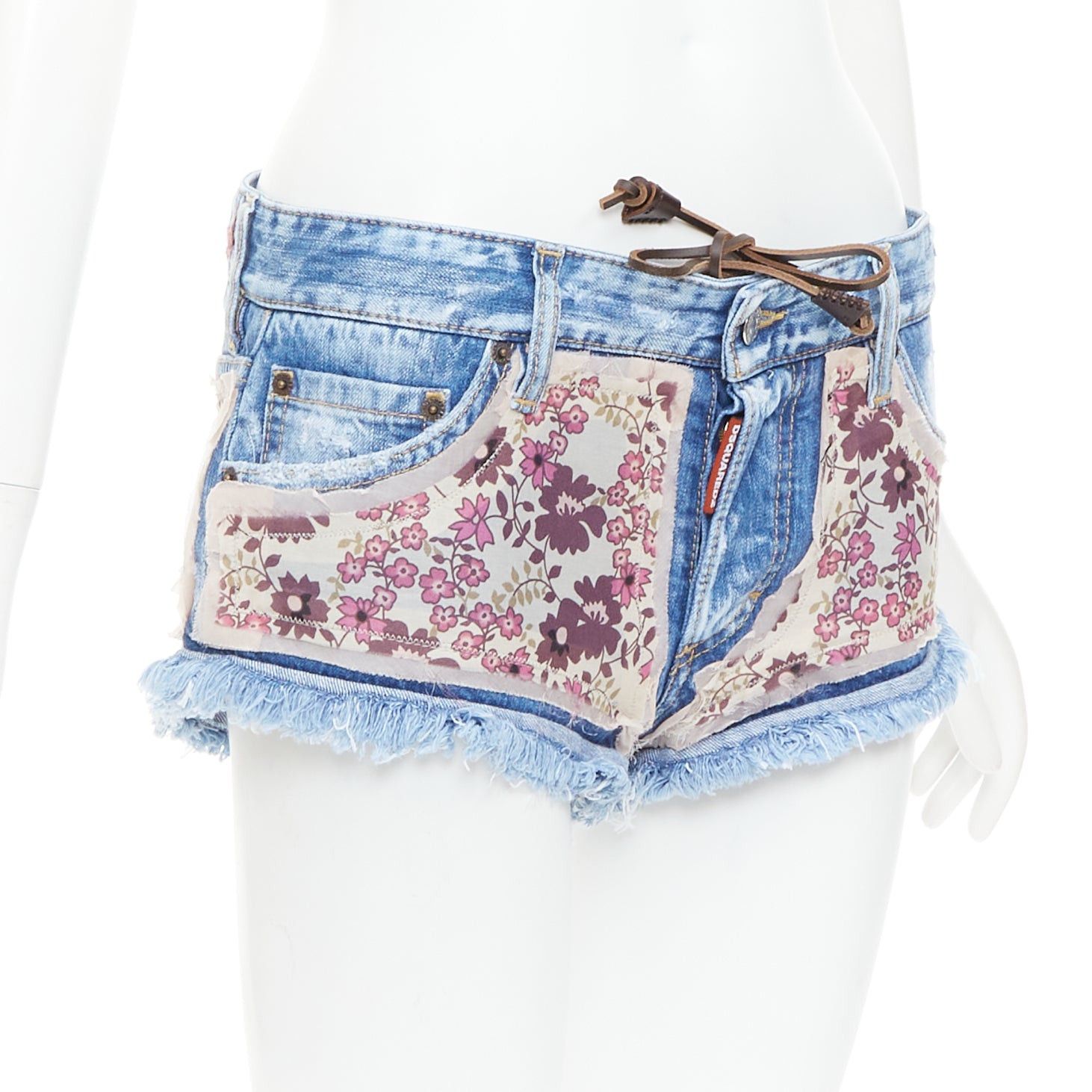 Dsquared2 DSQUARED2 pink floral patch blue denim logo cut off mini shorts IT38 XS Size 26" / US 2 / IT 38 - 3 Thumbnail