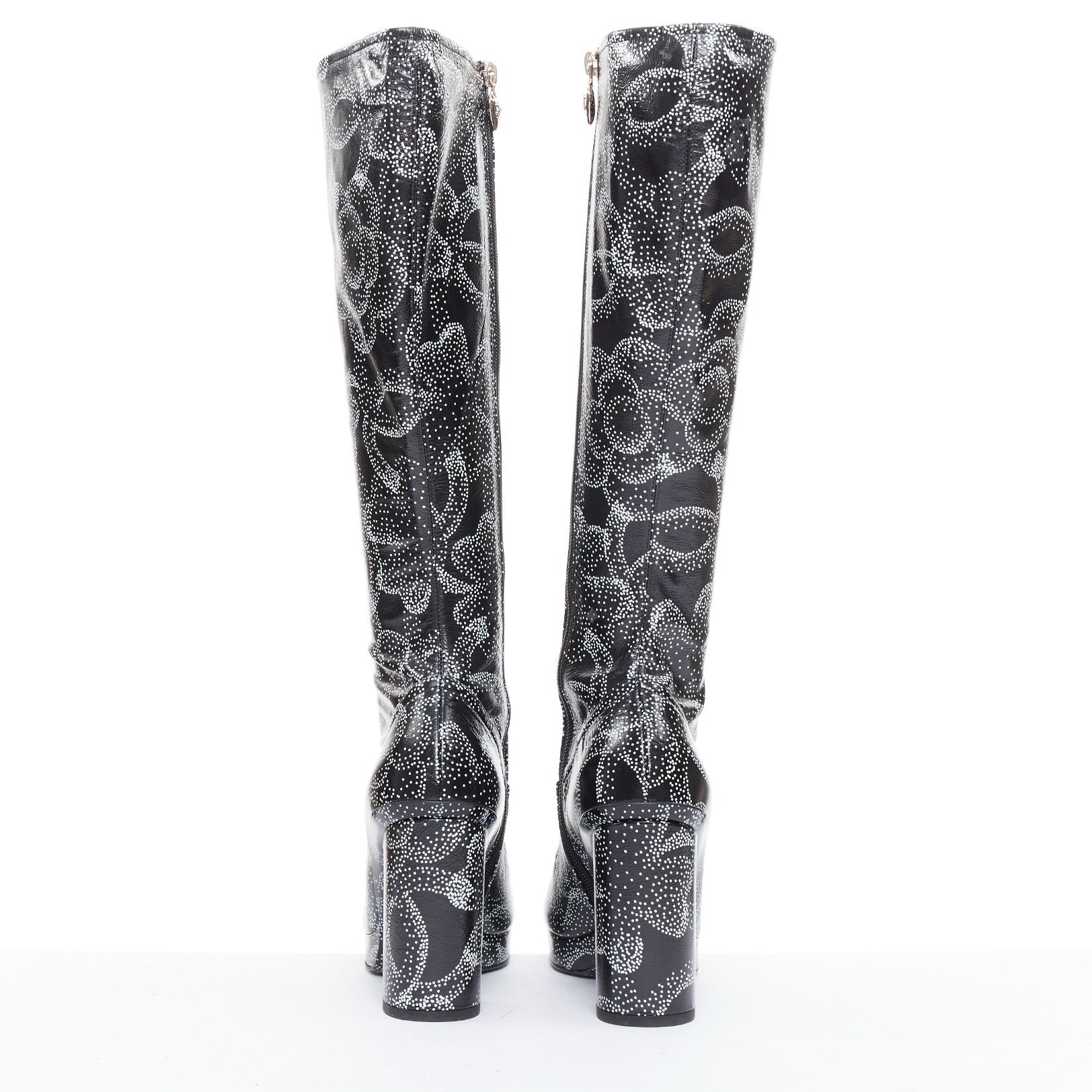 Chanel CHANEL 23A Runway white black CC camellia dotted logo print tall boots EU39 Size US 9 / IT 39 - 4 Thumbnail