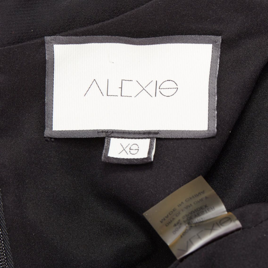 ALEXIS ALEXIS Maximila ruched sleeves skinny leg crepe black tapered jumpsuit XS Size 26" / US 2 / IT 38 - 8 Thumbnail