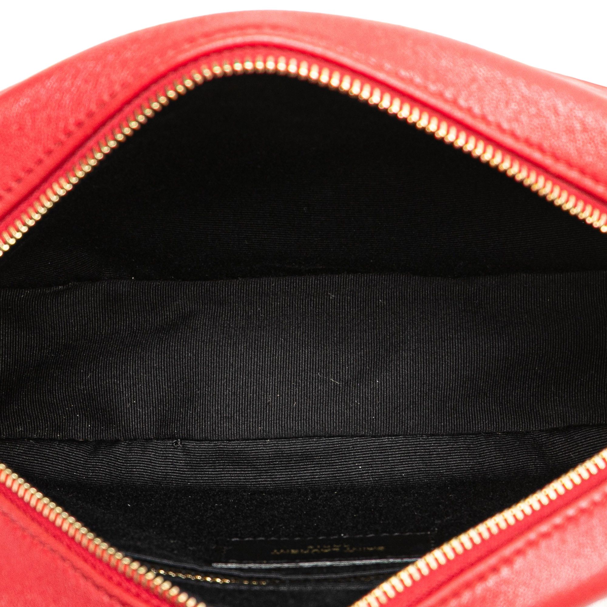 Yves Saint Laurent Yves Saint Laurent Quilted Lambskin Victoire Camera Bag Size ONE SIZE - 4 Thumbnail