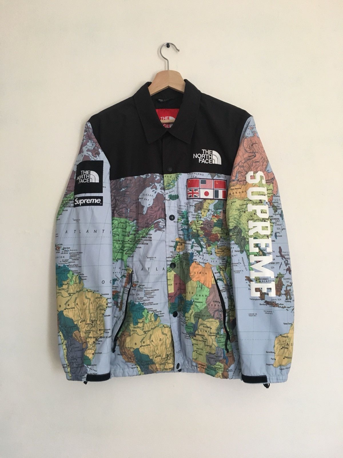 Supreme Supreme Atlas Expedition Jacket Map TNF | Grailed