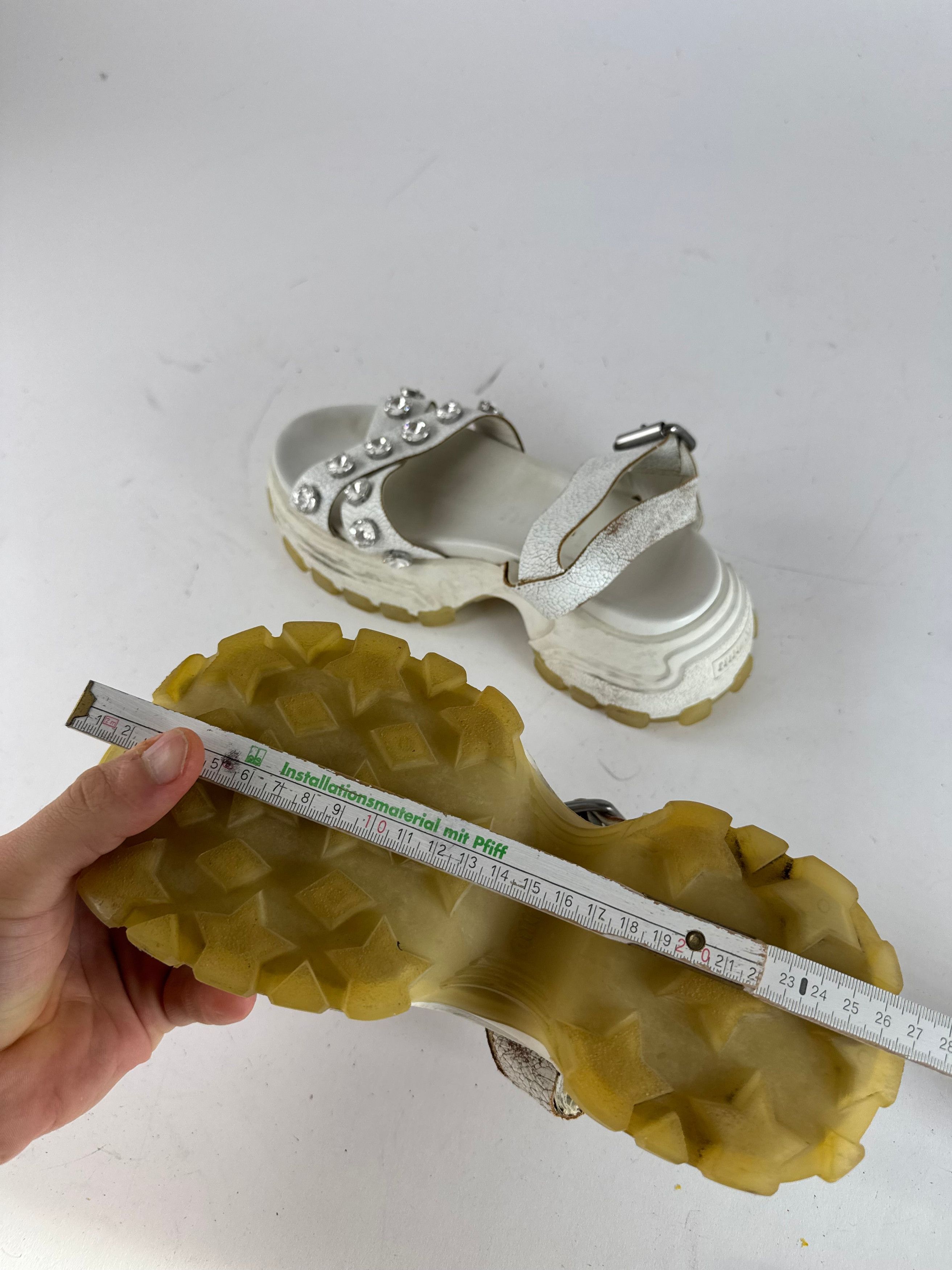Miu Miu Vintage Leather Sandals / Sneaker White 37 Size US 6 / IT 36 - 9 Thumbnail