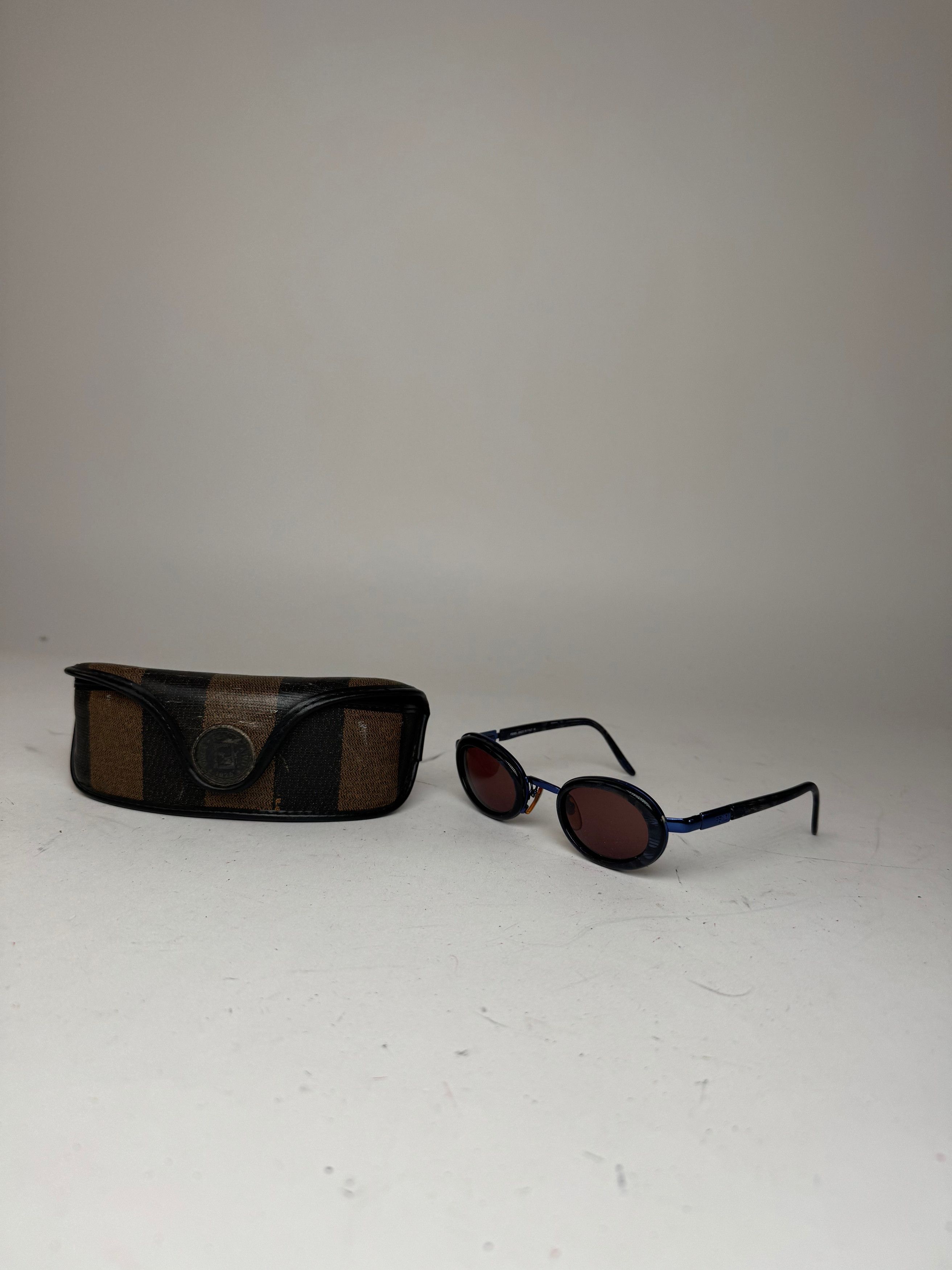 Fendi Vintage Sunglasses Size ONE SIZE - 9 Thumbnail