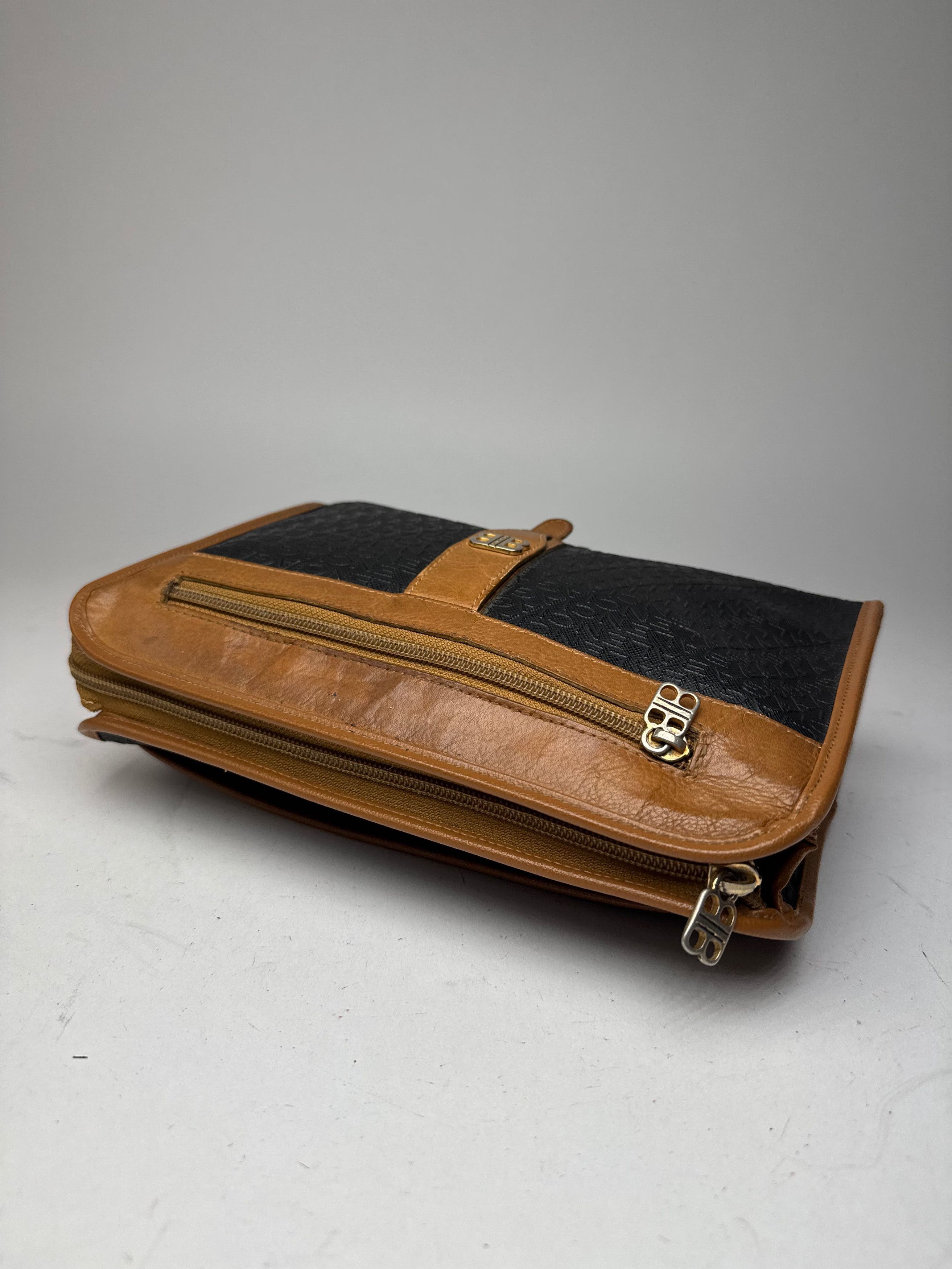 Balenciaga Vintage Monogram Leather Clutch Brown Black Size ONE SIZE - 6 Thumbnail