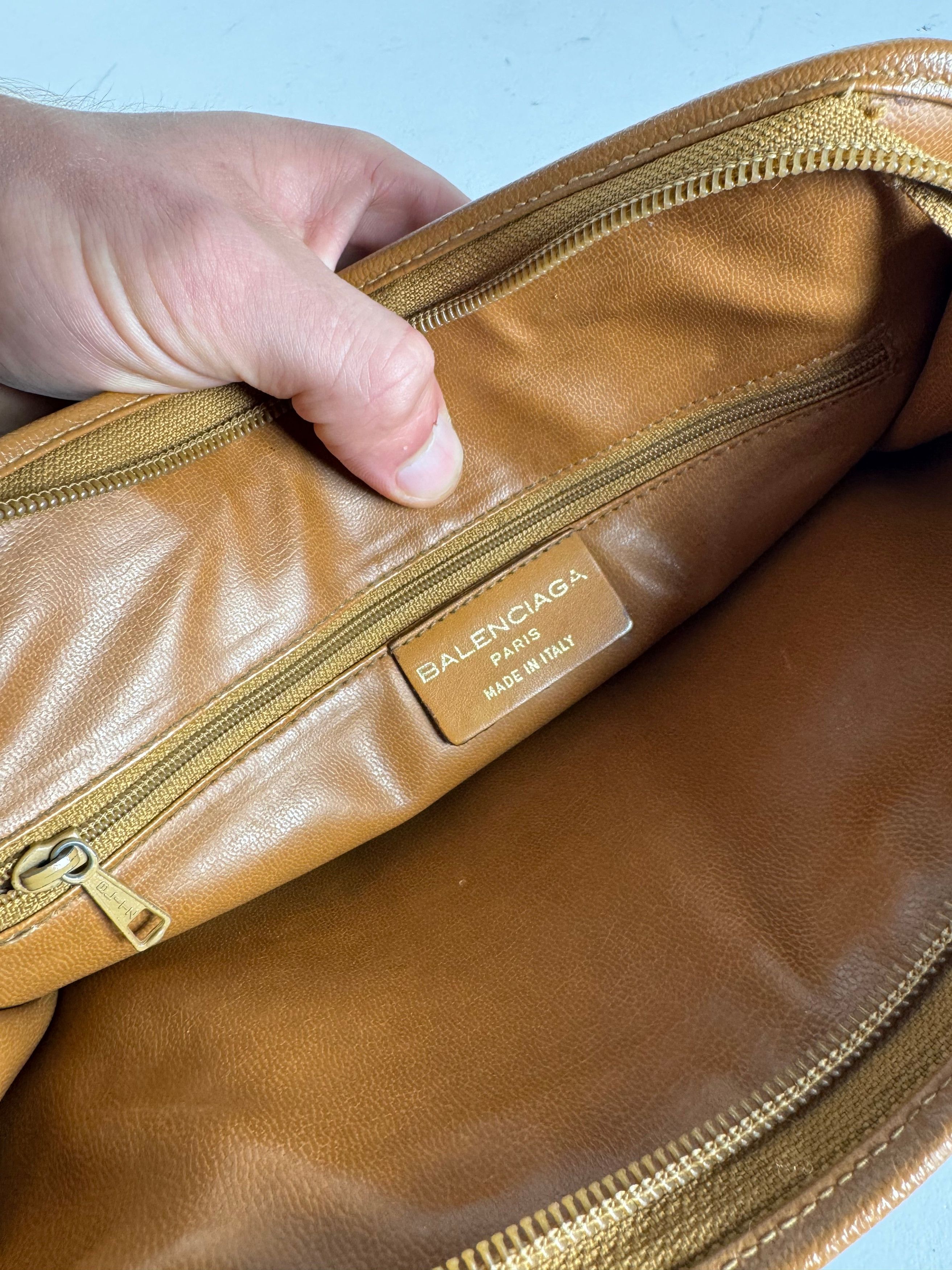 Balenciaga Vintage Monogram Leather Clutch Brown Black Size ONE SIZE - 4 Thumbnail