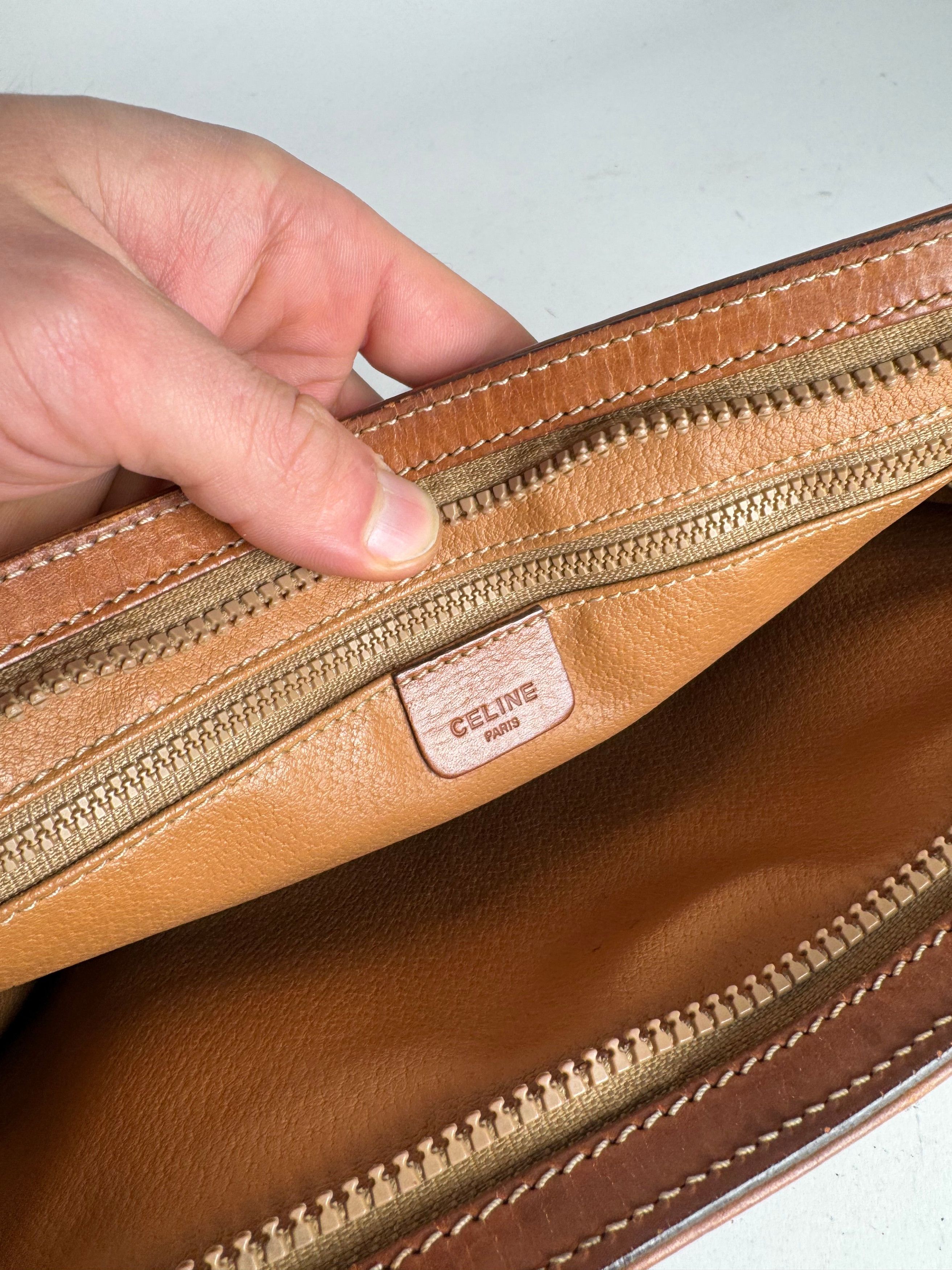 Celine Vintage Paris Leather Clutch beige brown Size ONE SIZE - 4 Thumbnail