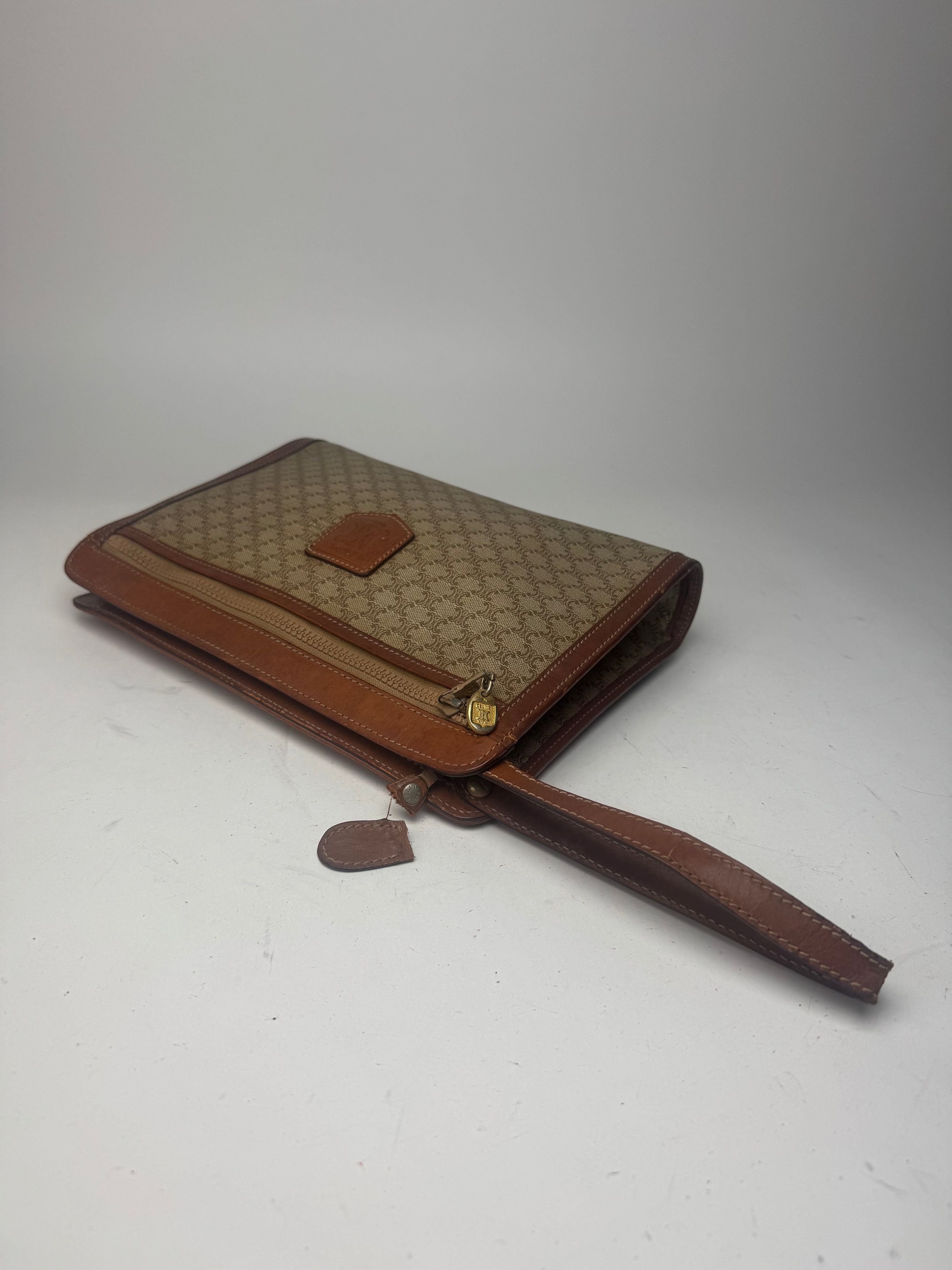 Celine Vintage Paris Leather Clutch beige brown Size ONE SIZE - 12 Thumbnail