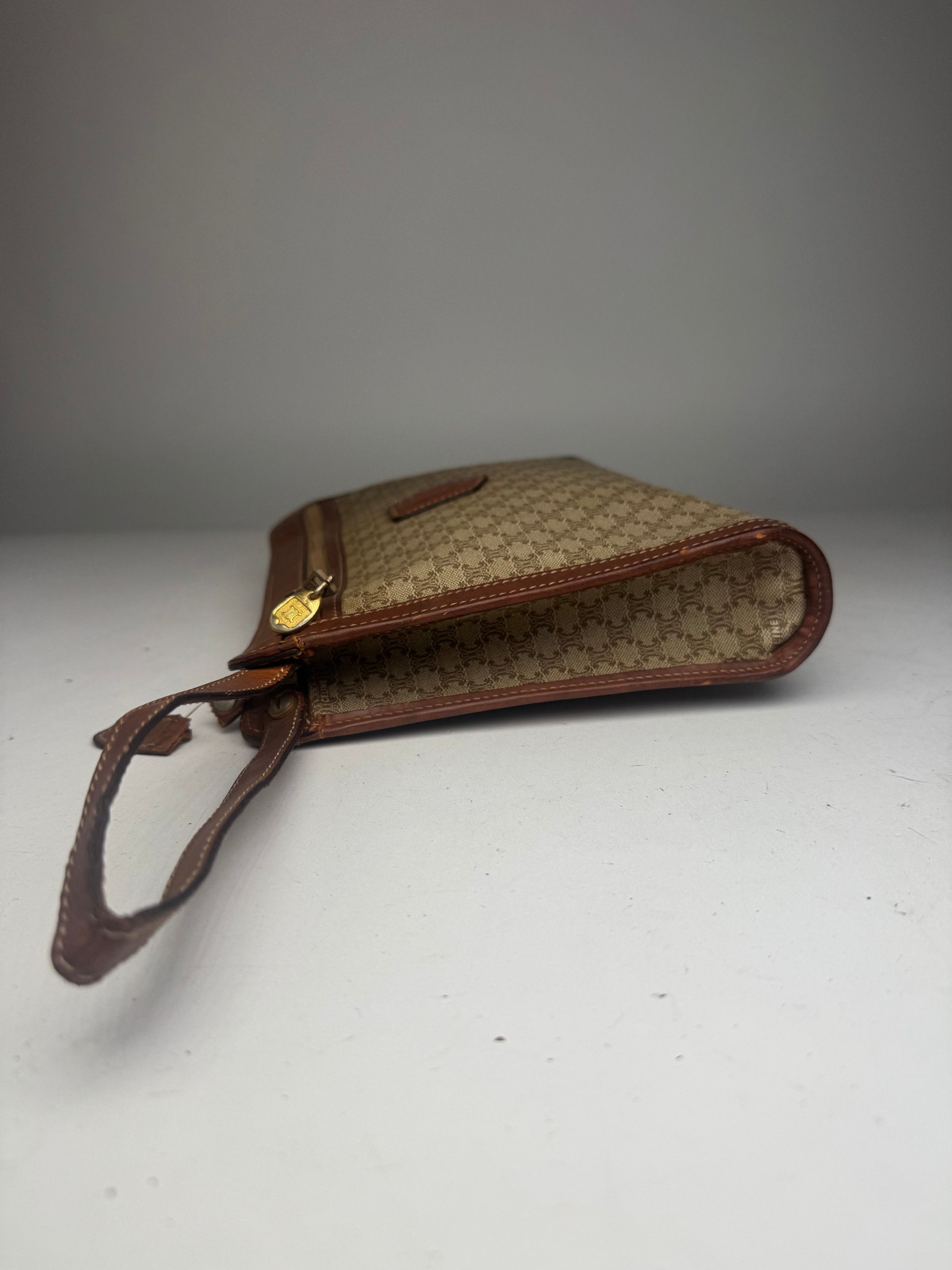Celine Vintage Paris Leather Clutch beige brown Size ONE SIZE - 9 Thumbnail