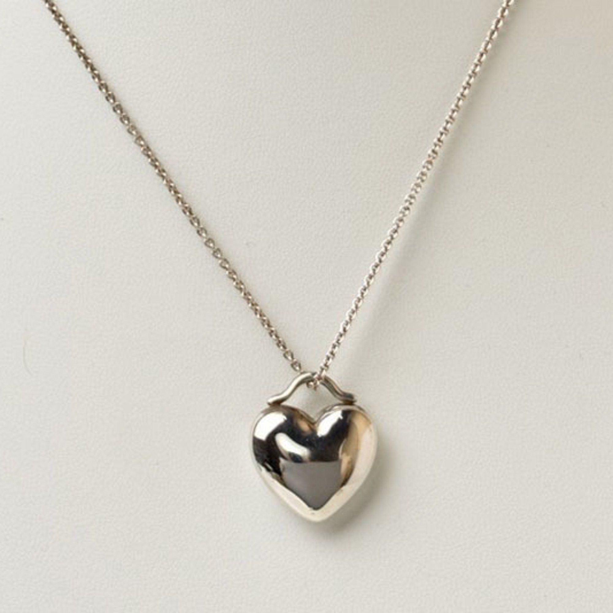 Tiffany & Co. Tiffany & Co. Sentimental Pendant in Silver with Heart Motif, 1.9cm Wide Size ONE SIZE - 2 Thumbnail