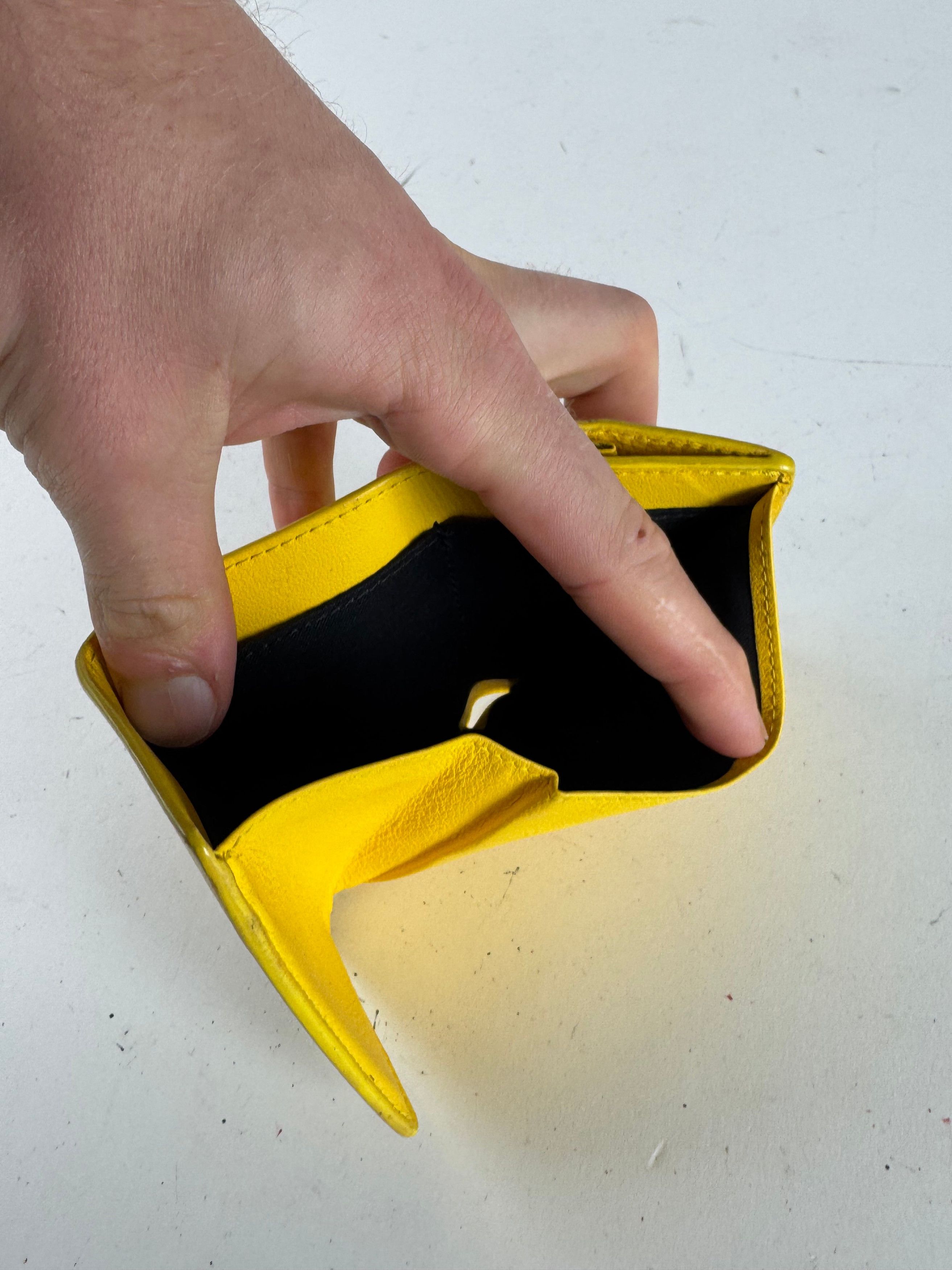 Balenciaga Vintage Postal Leather Card Holder yellow Size ONE SIZE - 7 Thumbnail