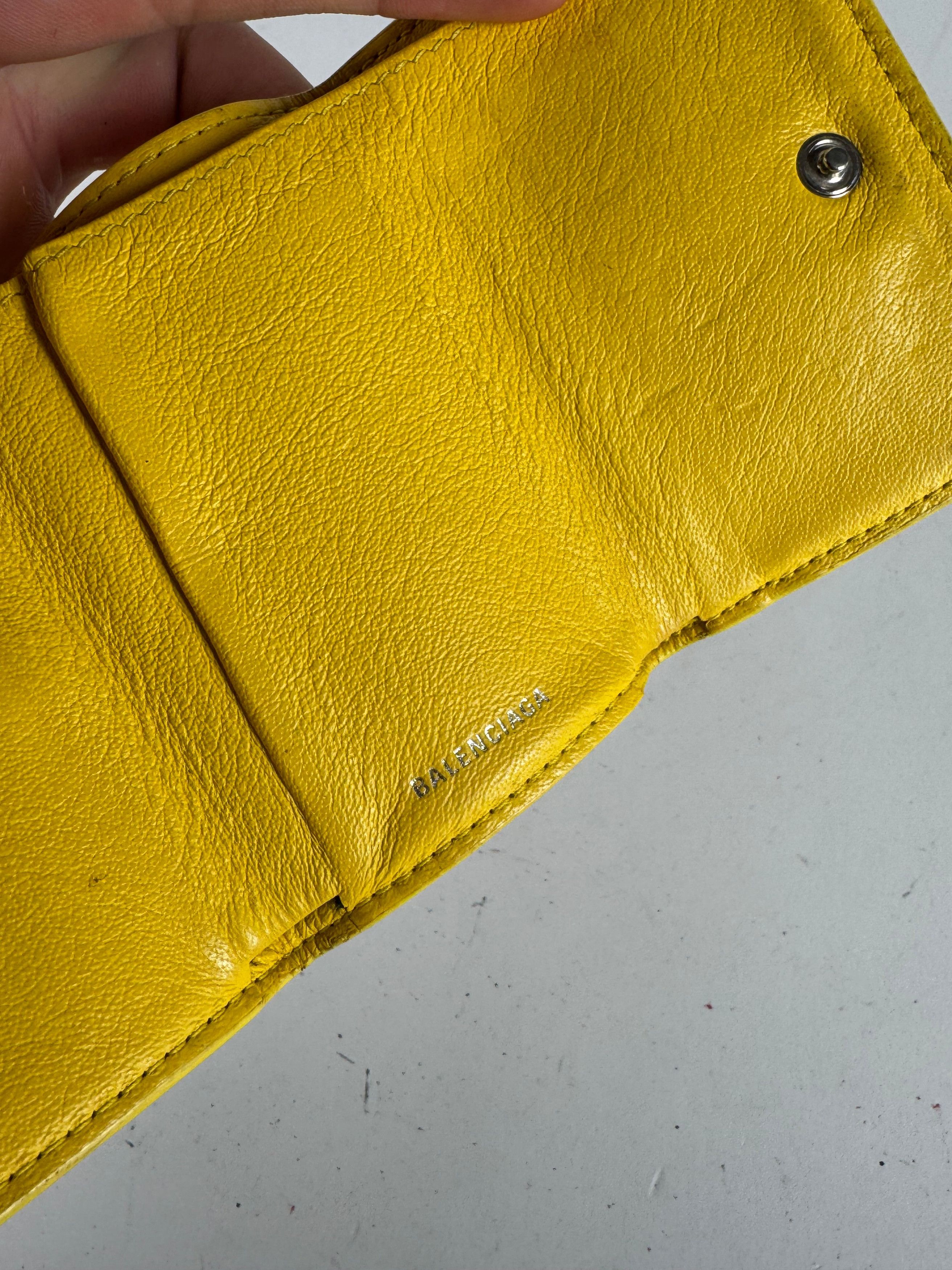 Balenciaga Vintage Postal Leather Card Holder yellow Size ONE SIZE - 6 Thumbnail