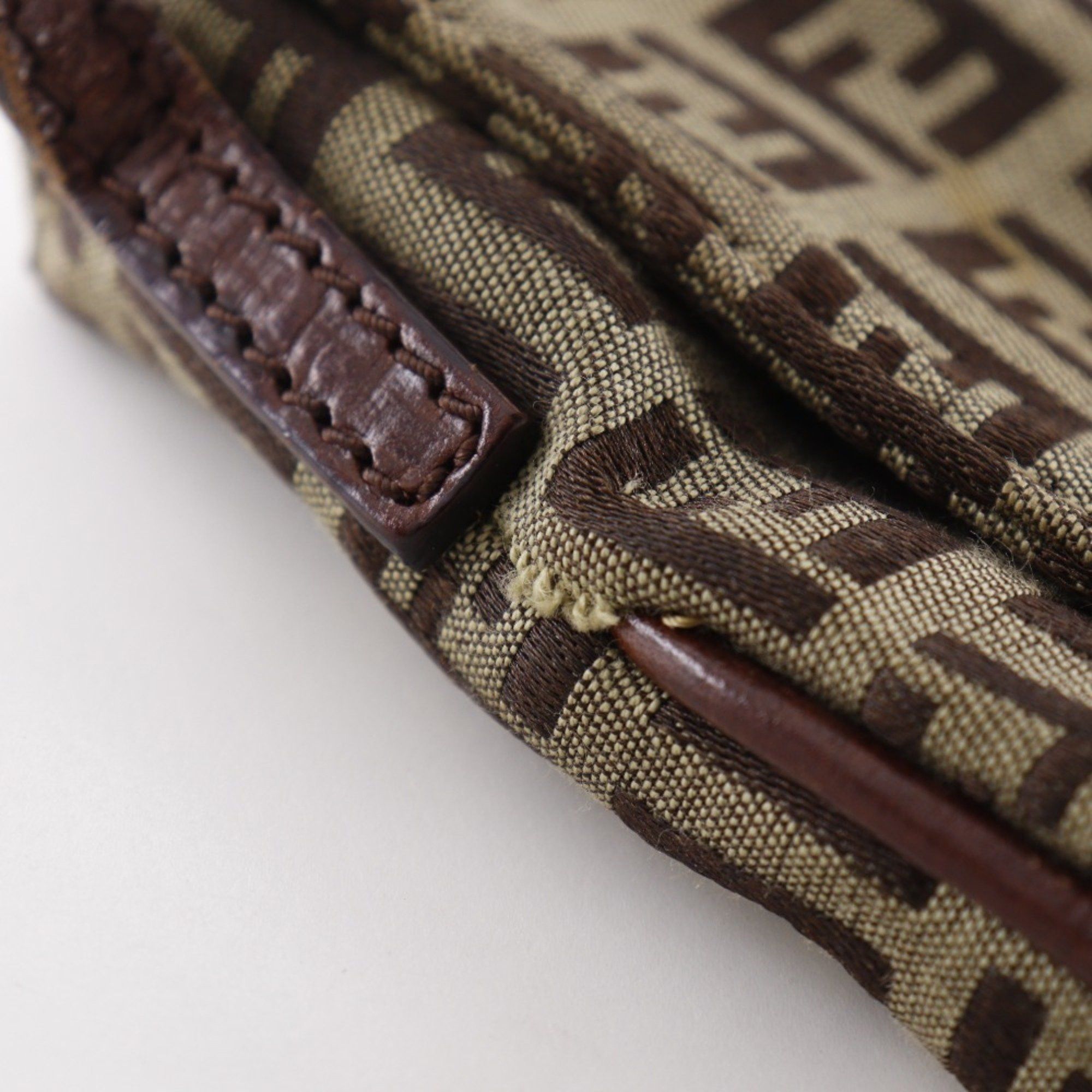 Fendi FENDI Zucchino Shoulder Bag in Brown Nylon Canvas for Women Size ONE SIZE - 14 Thumbnail