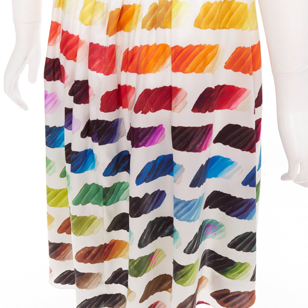 Chanel CHANEL Karl Lagerfeld 2014 Runway Colorama icon brush CC 100% silk crop top midi skirt FR34 XS Size XS / US 0-2 / IT 36-38 - 11 Thumbnail