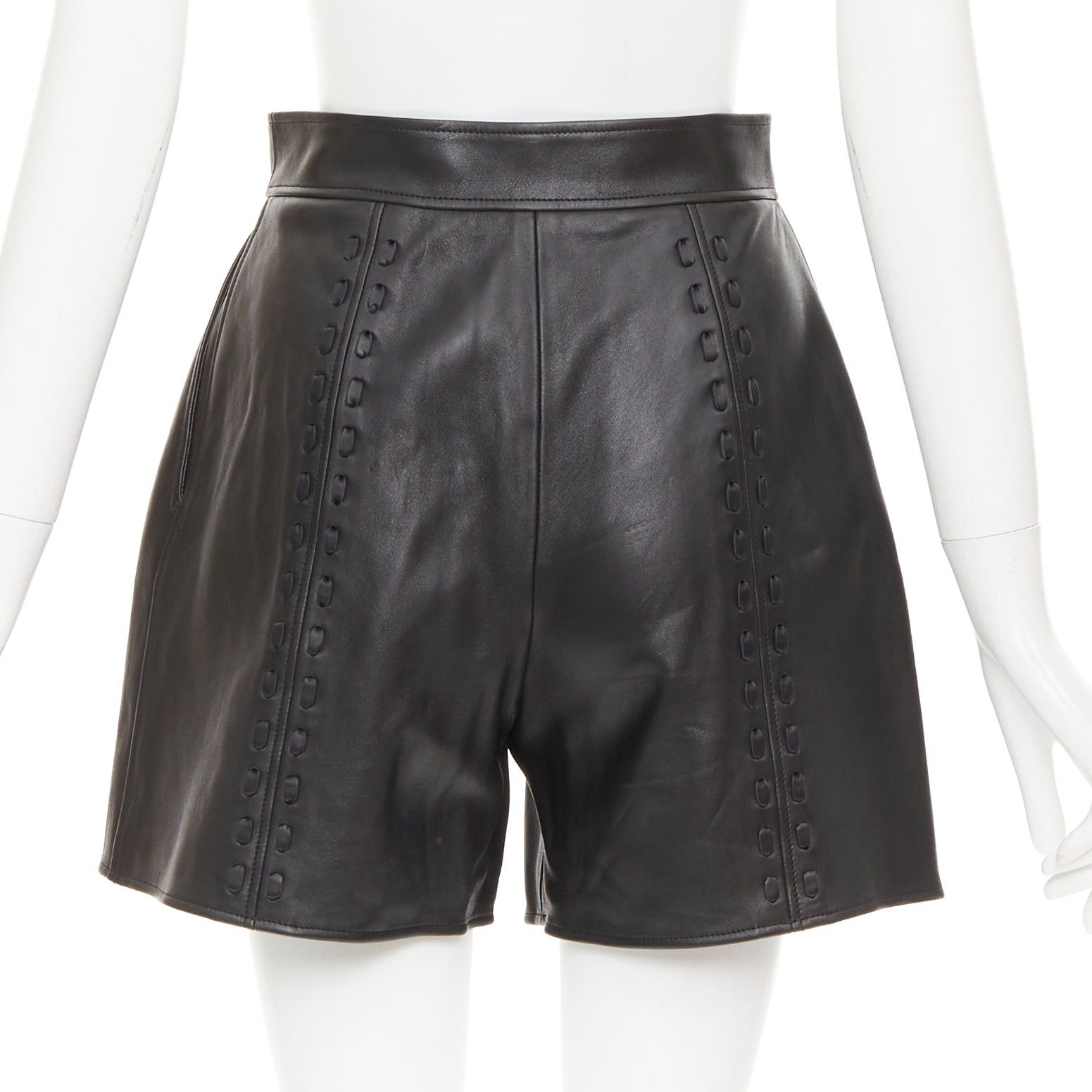 Alexander McQueen ALEXANDER MCQUEEN Sarah Burton 2021 black leather overstitch mini shorts IT38 XS Size 26" / US 2 / IT 38 - 5 Thumbnail