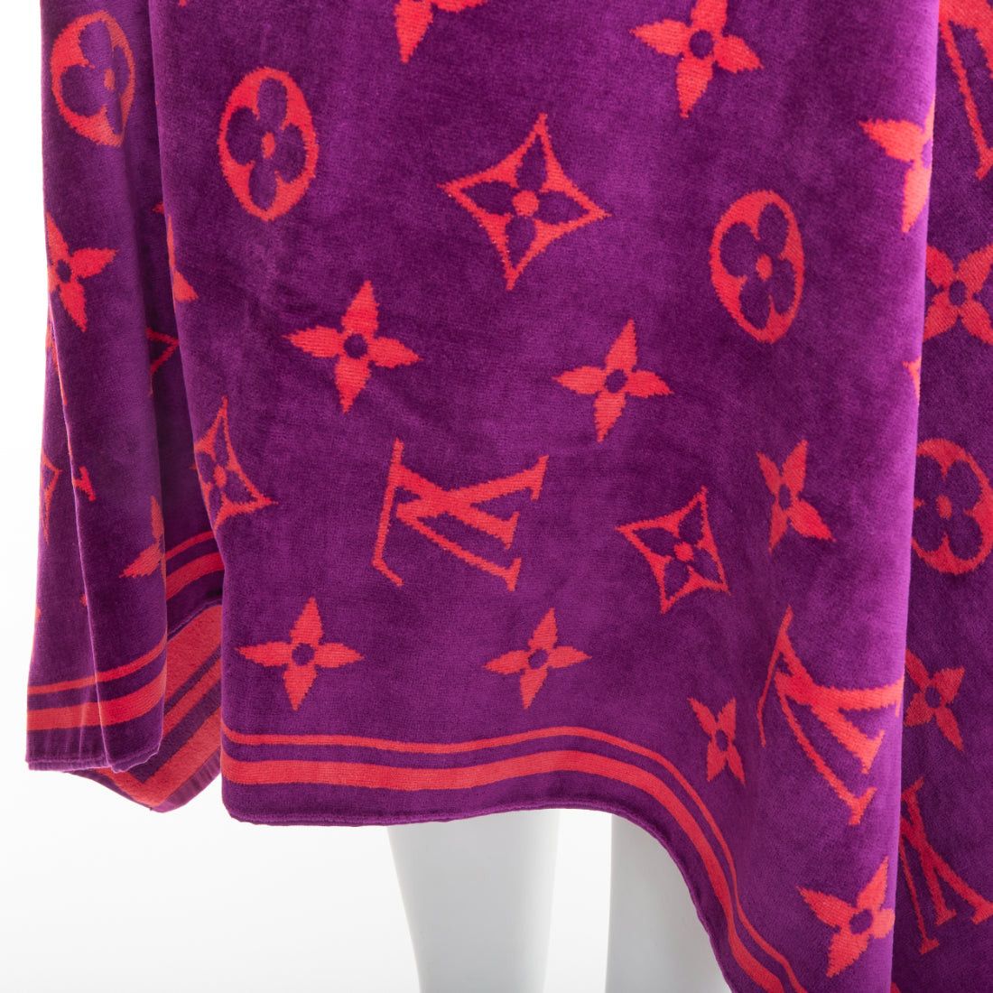 Louis Vuitton LOUIS VUITTON Vuittamins pink purple cotton LV monogram beach towel Size ONE SIZE - 7 Thumbnail