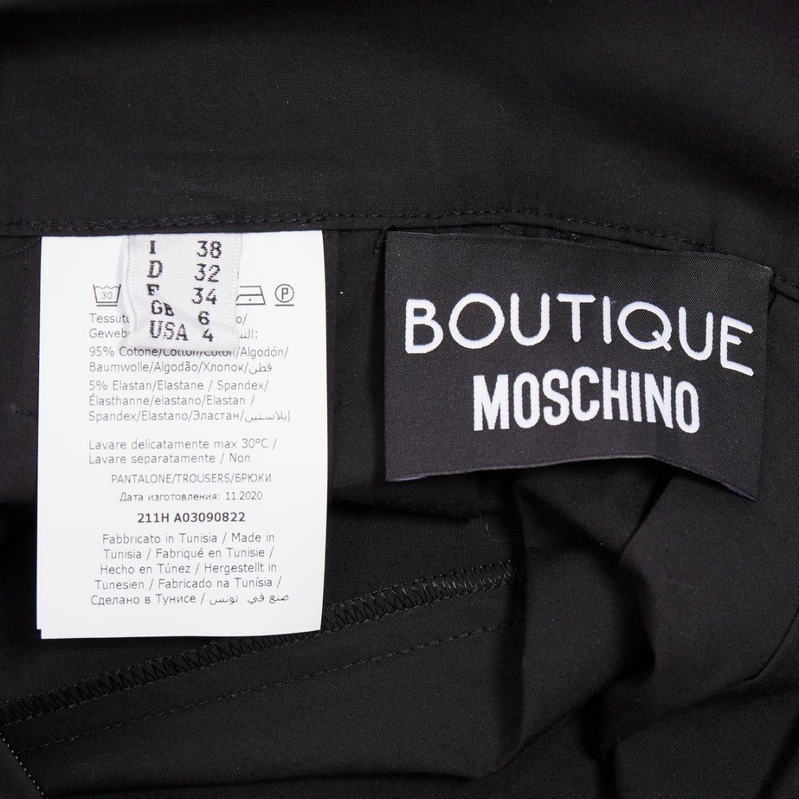 Moschino MOSCHINO Boutique black cotton blend bow tie waist pleated shorts IT38 XS Size 26" / US 2 / IT 38 - 8 Thumbnail