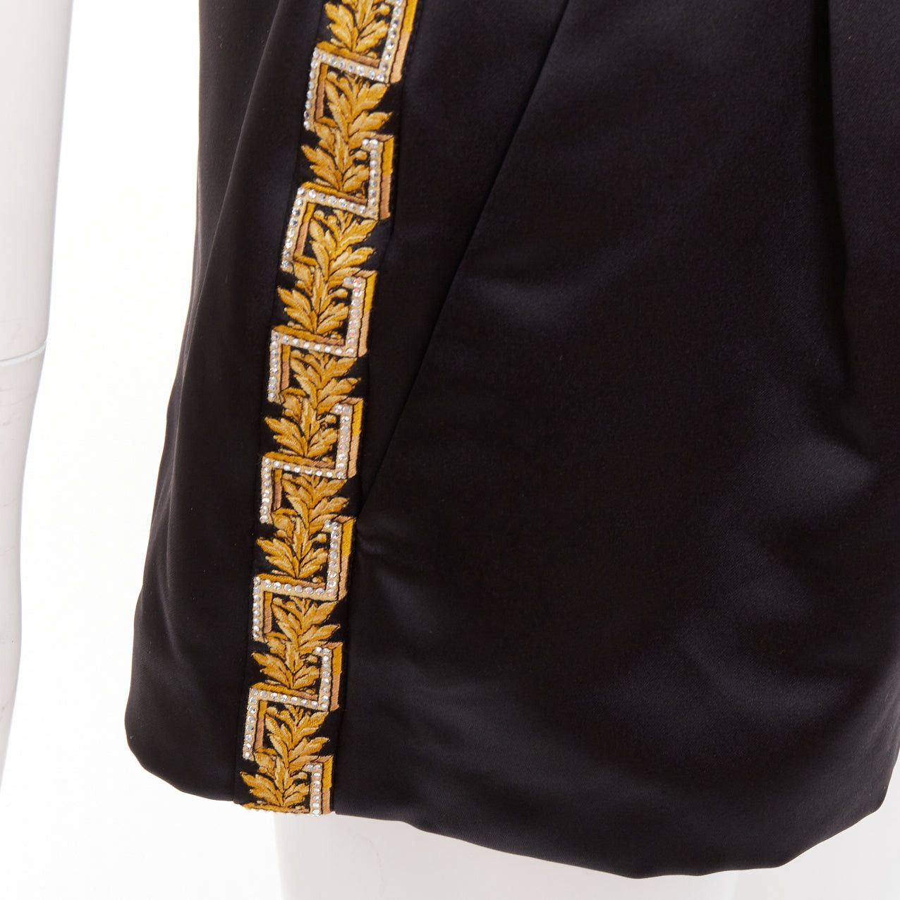 Versace VERSACE black gold Greca embroidered crystal trim mini short shorts IT40 S Size 27" / US 4 / IT 40 - 7 Thumbnail