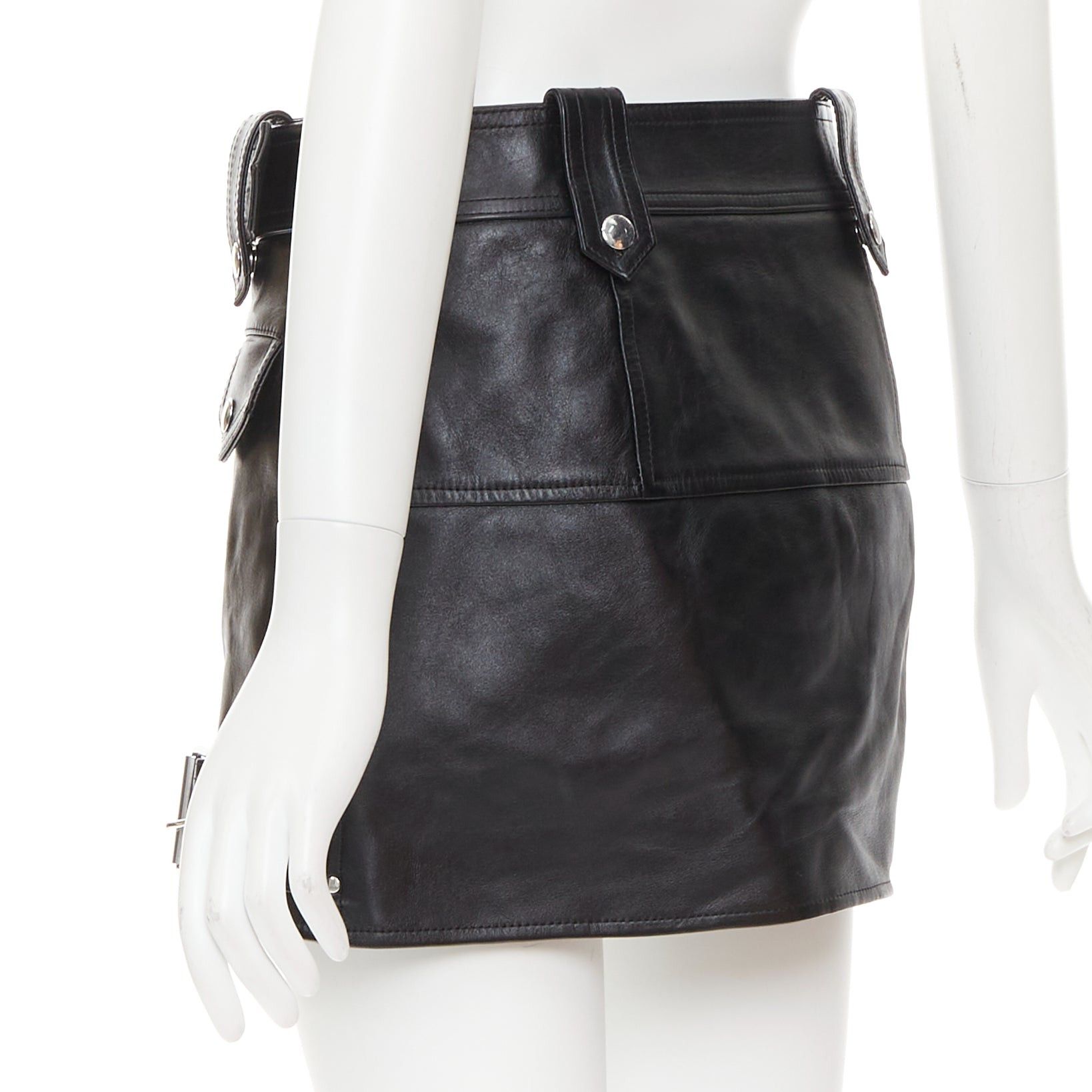 Alexander McQueen ALEXANDER MCQUEEN 2023 black cowhide leather silver biker zip detail mini skirt IT36 XXS Size 25" / US 0 / IT 36 - 6 Thumbnail