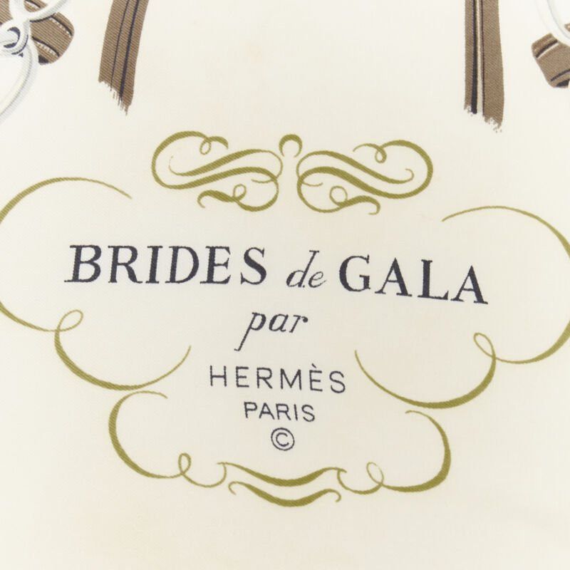Hermes HERMES Hugo Grygkar Brides de Gala brown white print silk scarf 90cm Size ONE SIZE - 4 Thumbnail