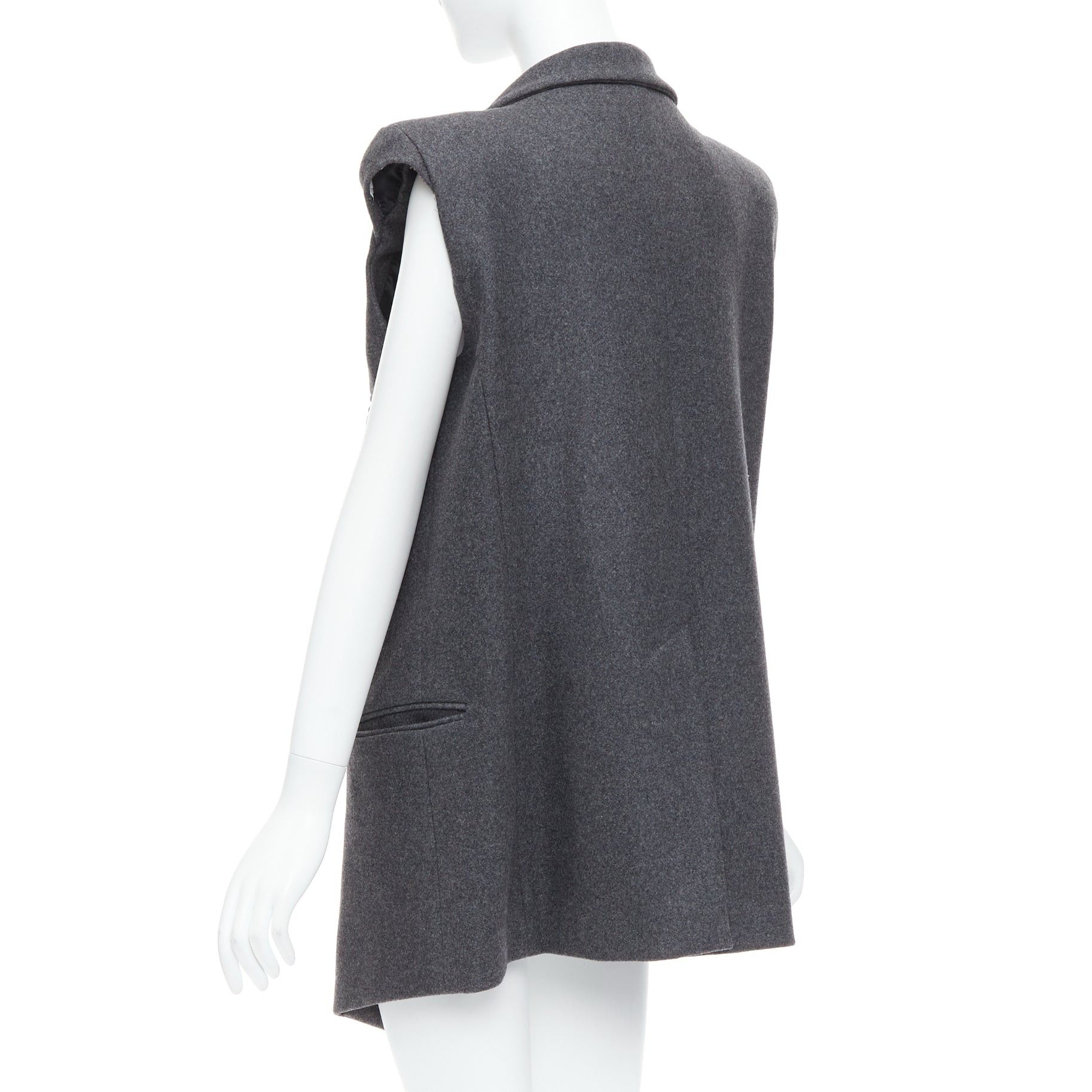 Other ARMAND BASI ONE grey wool padded shoulder sleeveless plunge collar vest coat FR36 S Size S / US 4 / IT 40 - 6 Thumbnail