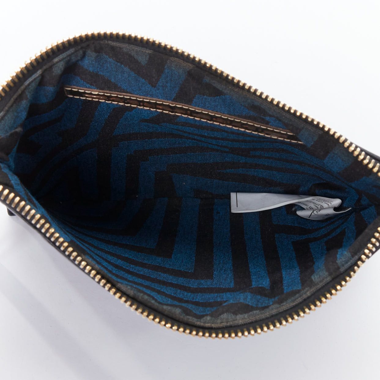 Gareth Pugh rare GARETH PUGH black leather geometric zip wrist clutch bag Size ONE SIZE - 8 Thumbnail