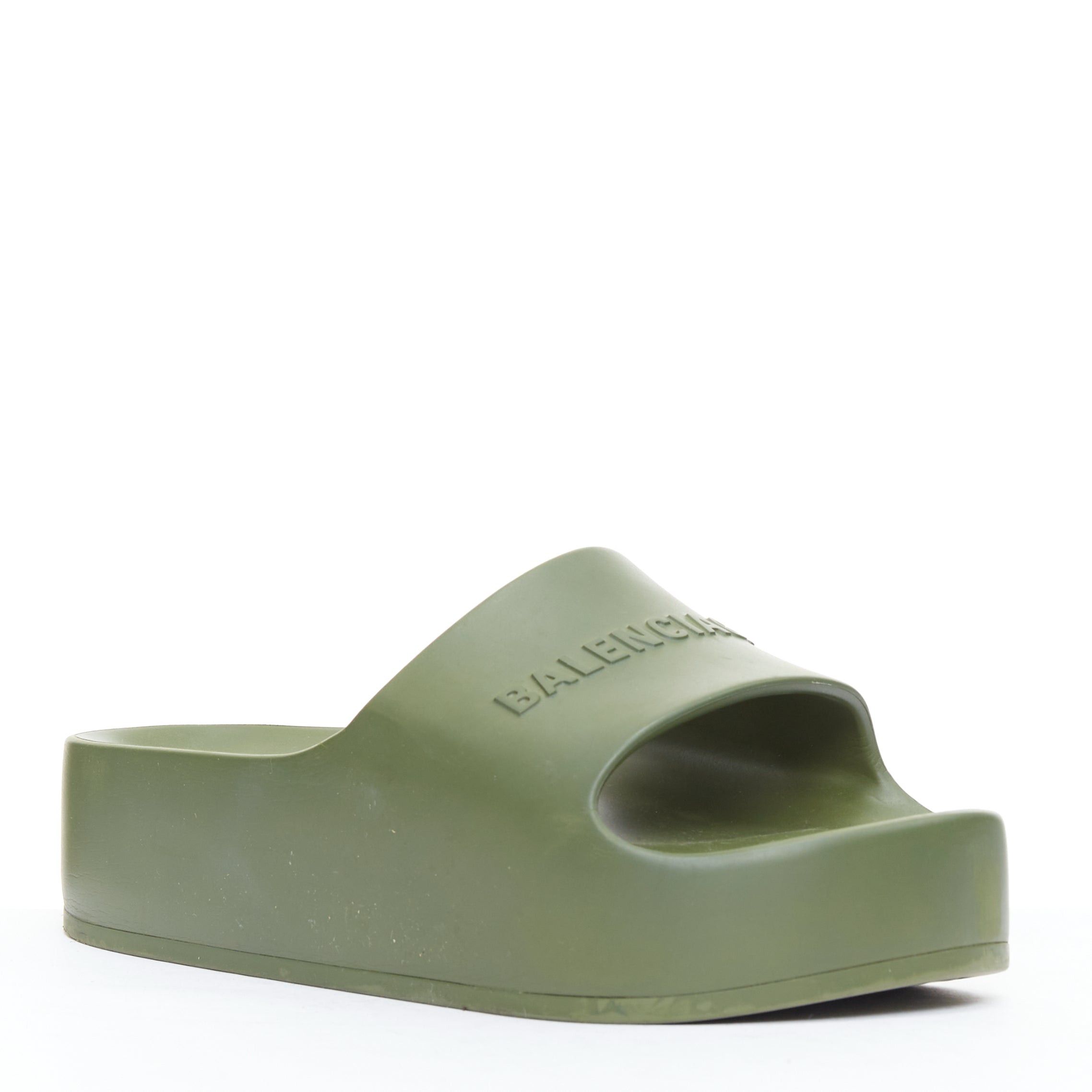 Balenciaga BALENCIAGA Chunky green debossed logo rubber platform pool slides EU36 Size US 6 / IT 36 - 2 Thumbnail