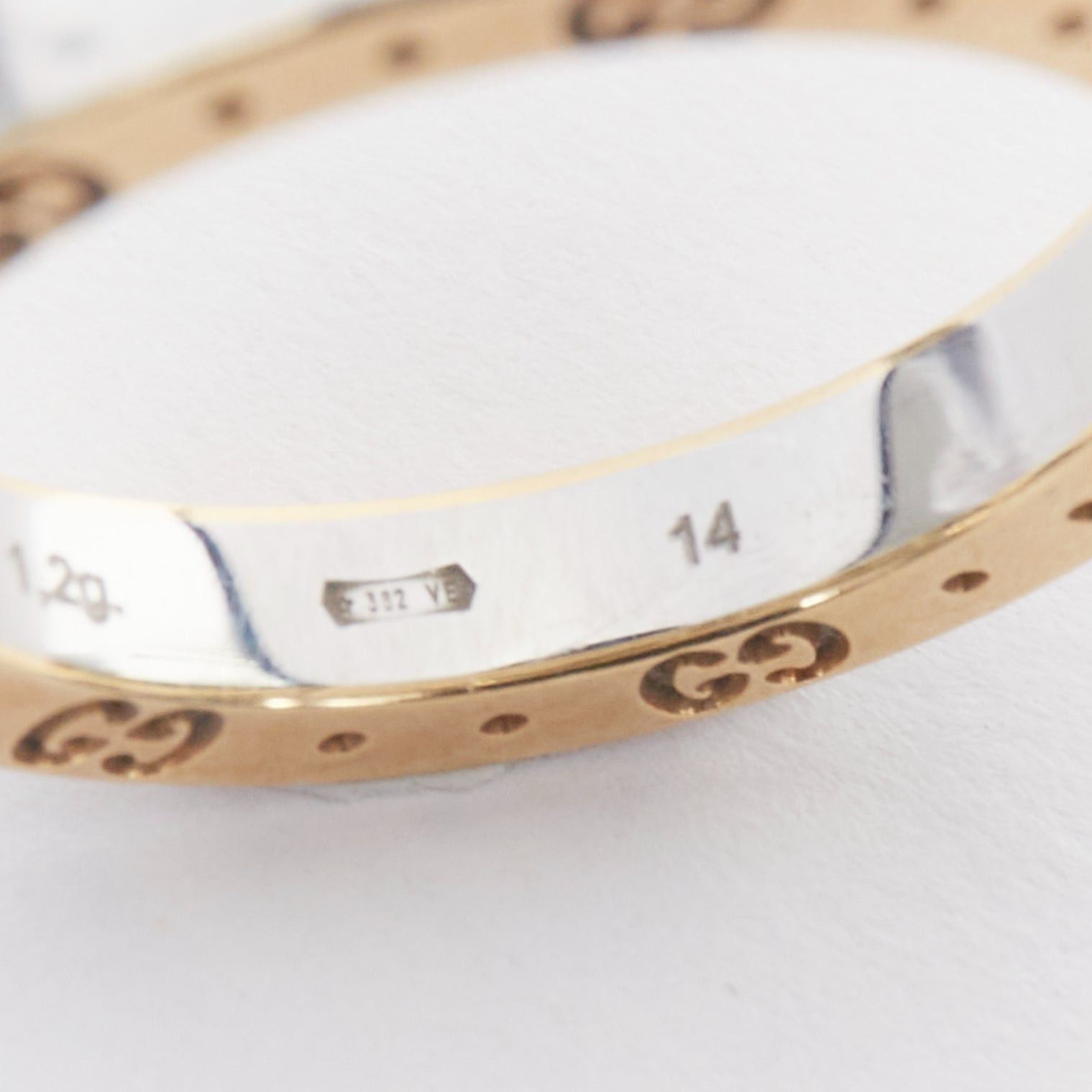 Gucci GUCCI AU 760 gold silver tone GG monogram engraved ring Size ONE SIZE - 7 Thumbnail