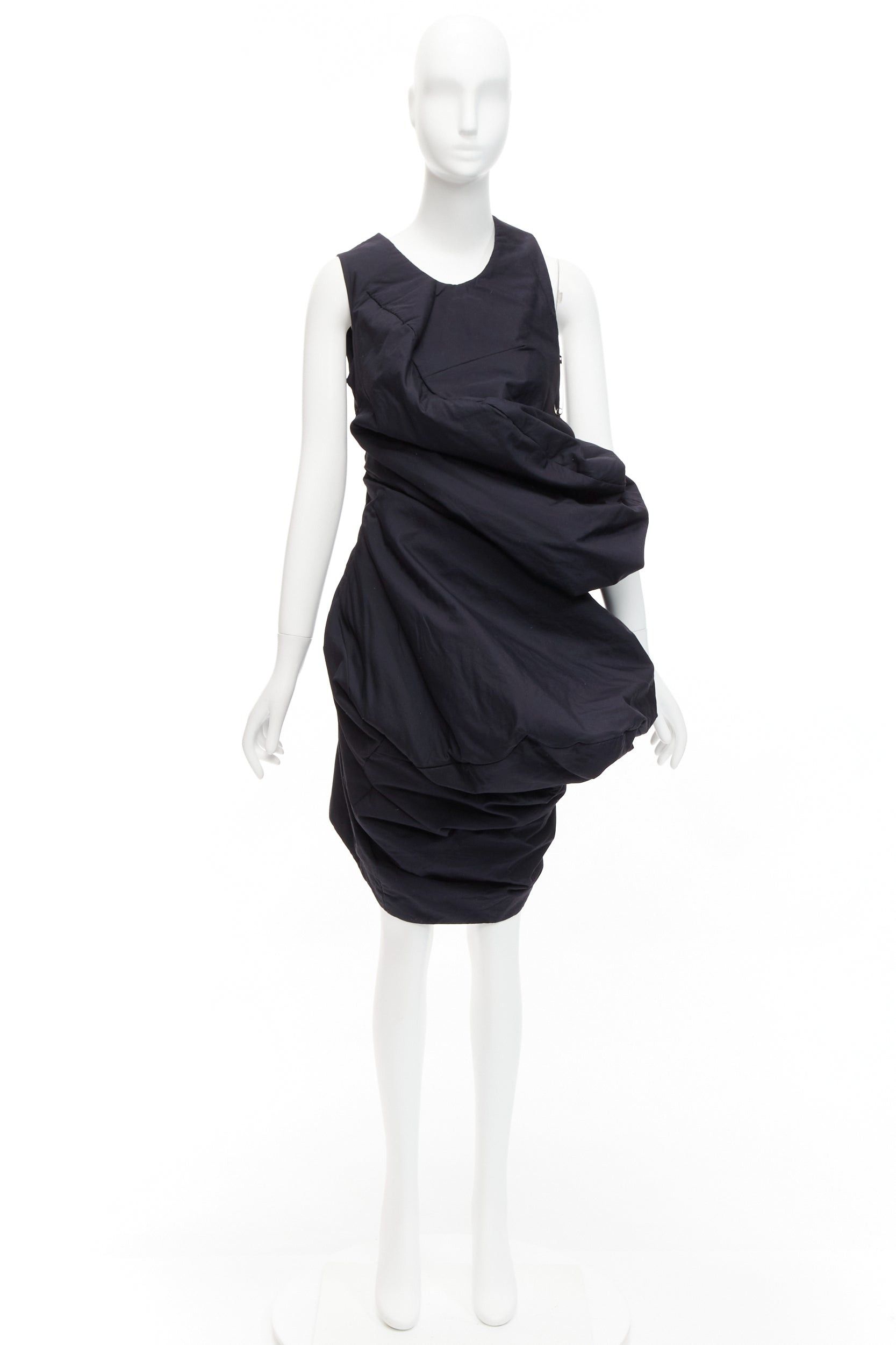 Comme des Garcons runway COMME DES GARCONS 1997 Lumps Bumps black circle cut asymmetric dress S Size S / US 4 / IT 40 - 15 Thumbnail