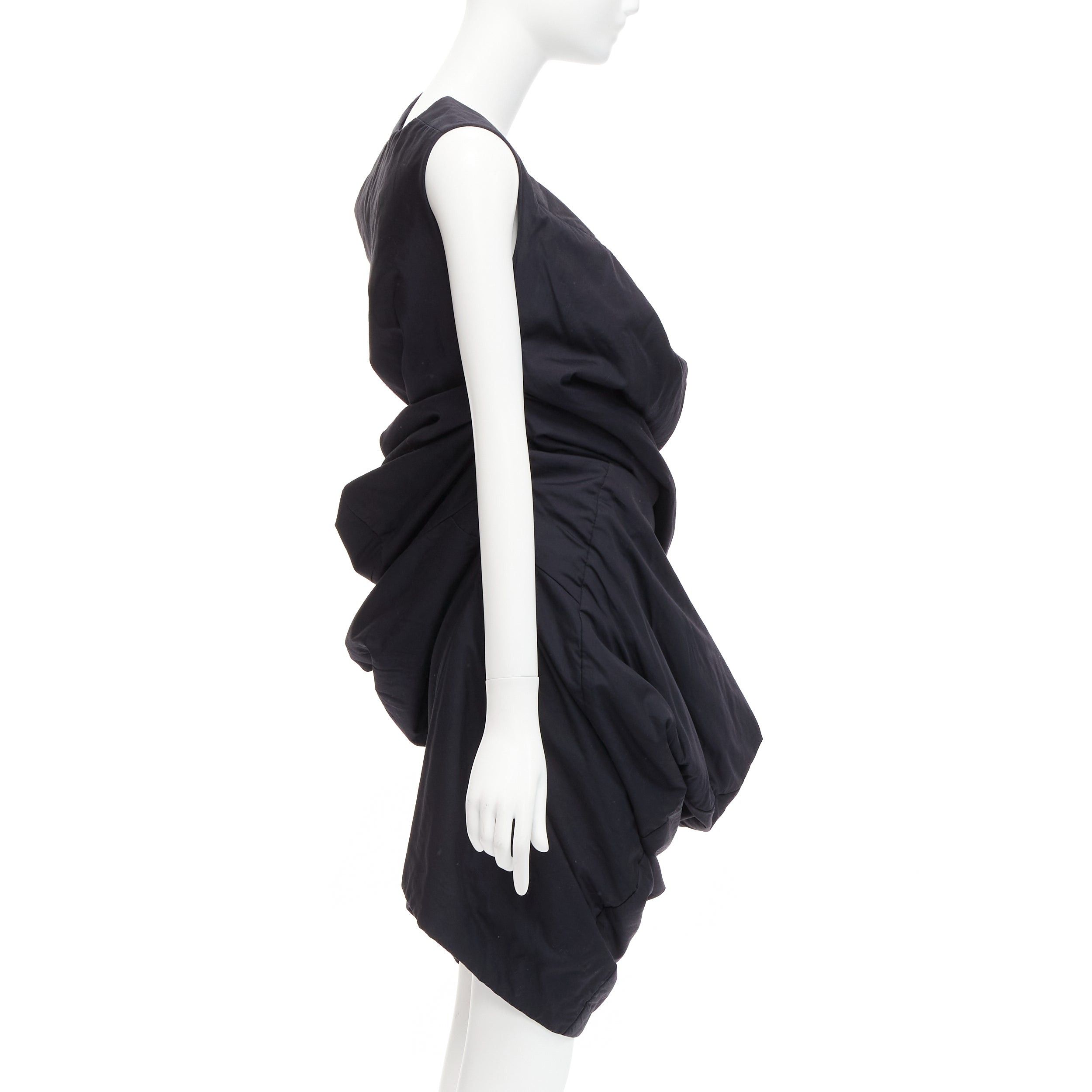 Comme des Garcons runway COMME DES GARCONS 1997 Lumps Bumps black circle cut asymmetric dress S Size S / US 4 / IT 40 - 4 Thumbnail