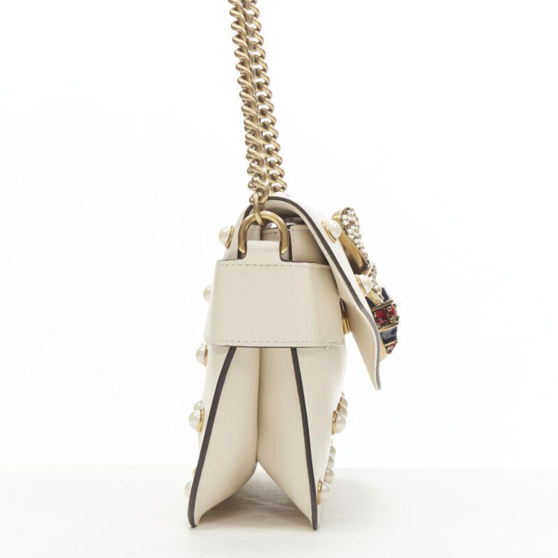 Gucci GUCCI Queen Margaret Embellished Bee pearl stud white flap crossbody bag Size ONE SIZE - 4 Thumbnail