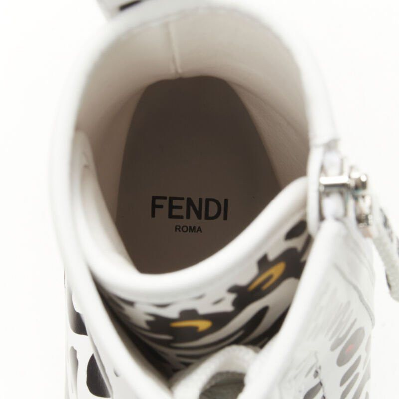 Fendi rare FENDI MR DOODLE white logo graffiti print laced combat ankle boot EU36 Size US 6 / IT 36 - 10 Thumbnail