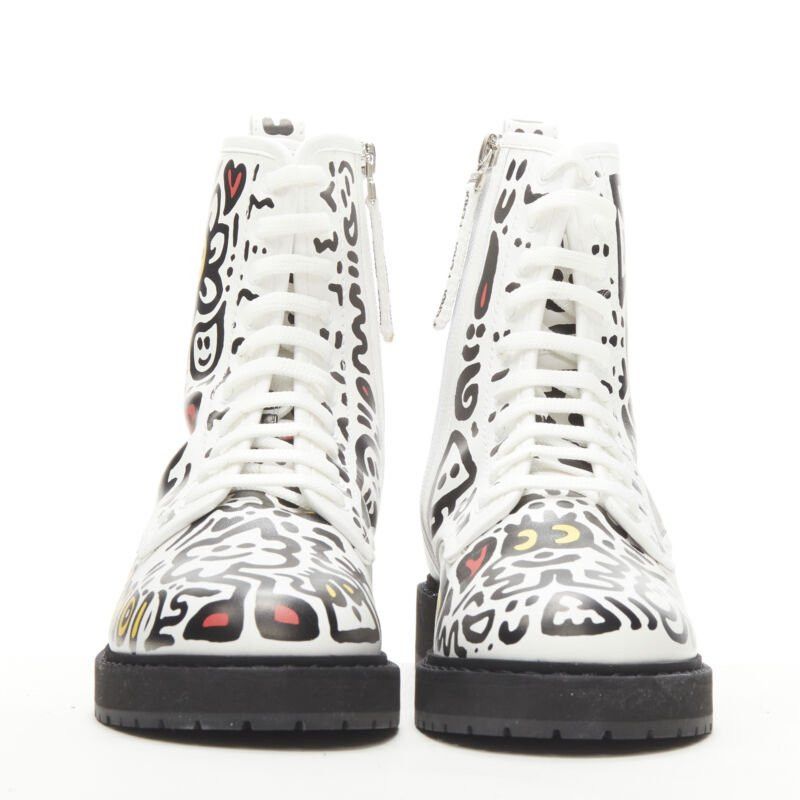 Fendi rare FENDI MR DOODLE white logo graffiti print laced combat ankle boot EU36 Size US 6 / IT 36 - 3 Thumbnail