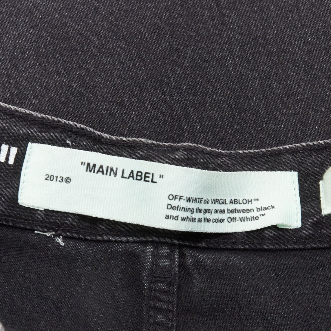 Off-White OFF WHITE C/O VIRGIL ABLOH black denim logo pin frayed hem wide culotte jeans XS Size 26" / US 2 / IT 38 - 7 Thumbnail