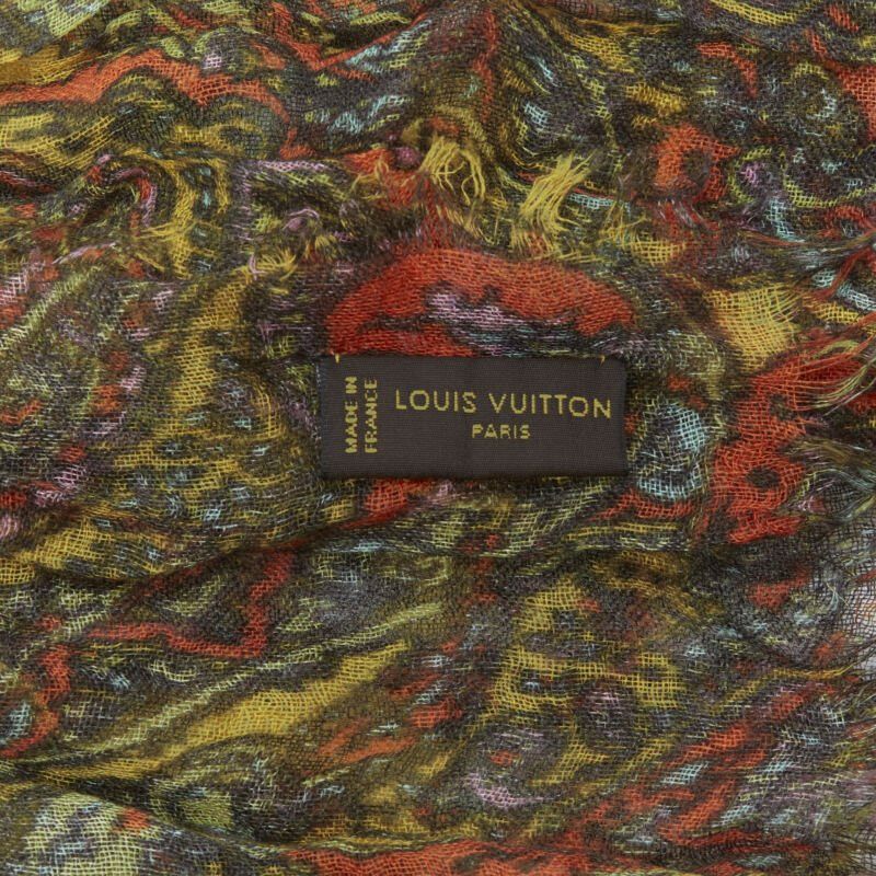 Louis Vuitton LOUIS VUITTON 2009 70% cashmere 30% silk yellow paisley scarf Size ONE SIZE - 7 Thumbnail