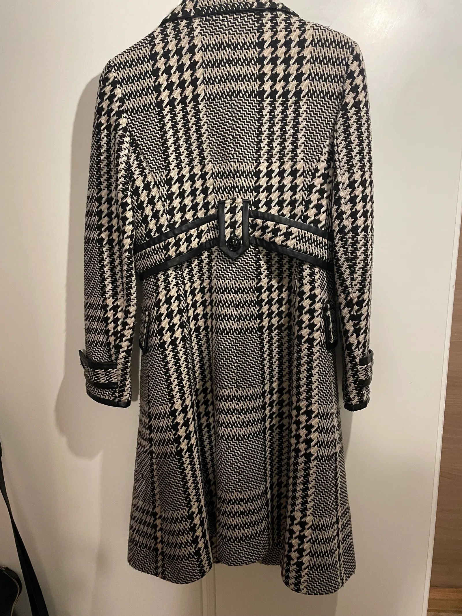 Karen Millen Karen Millen Kappa Coat Size M / US 6-8 / IT 42-44 - 2 Thumbnail