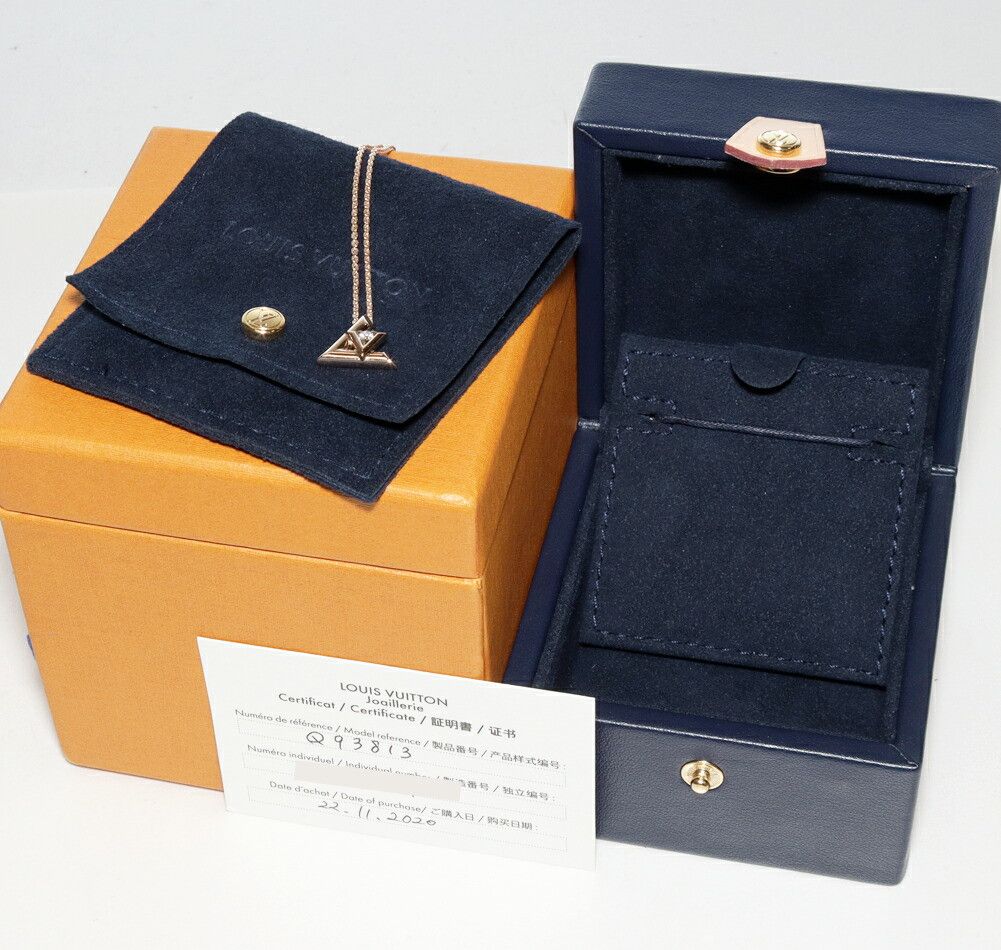 Louis Vuitton Louis Vuitton Louis Vuitton 18K Pink Gold Volt One PM Pendant Necklace Q93813 Crocodile skin Necklace Q93813 DUTY FREE for USA Size ONE SIZE - 3 Thumbnail