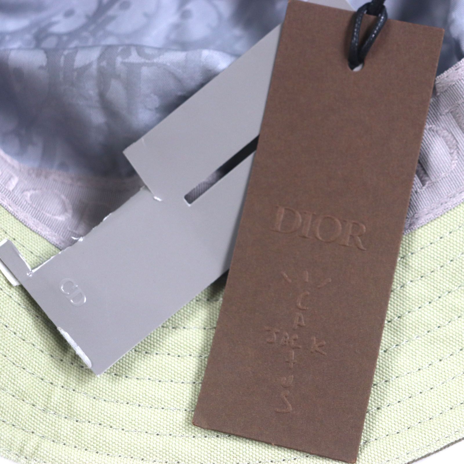 Dior Dior Dior×Cactus Jack Embroidered Cotton Bucket Hat Cotton Hats 033C906U4511 DUTY FREE for USA Size ONE SIZE - 13 Thumbnail