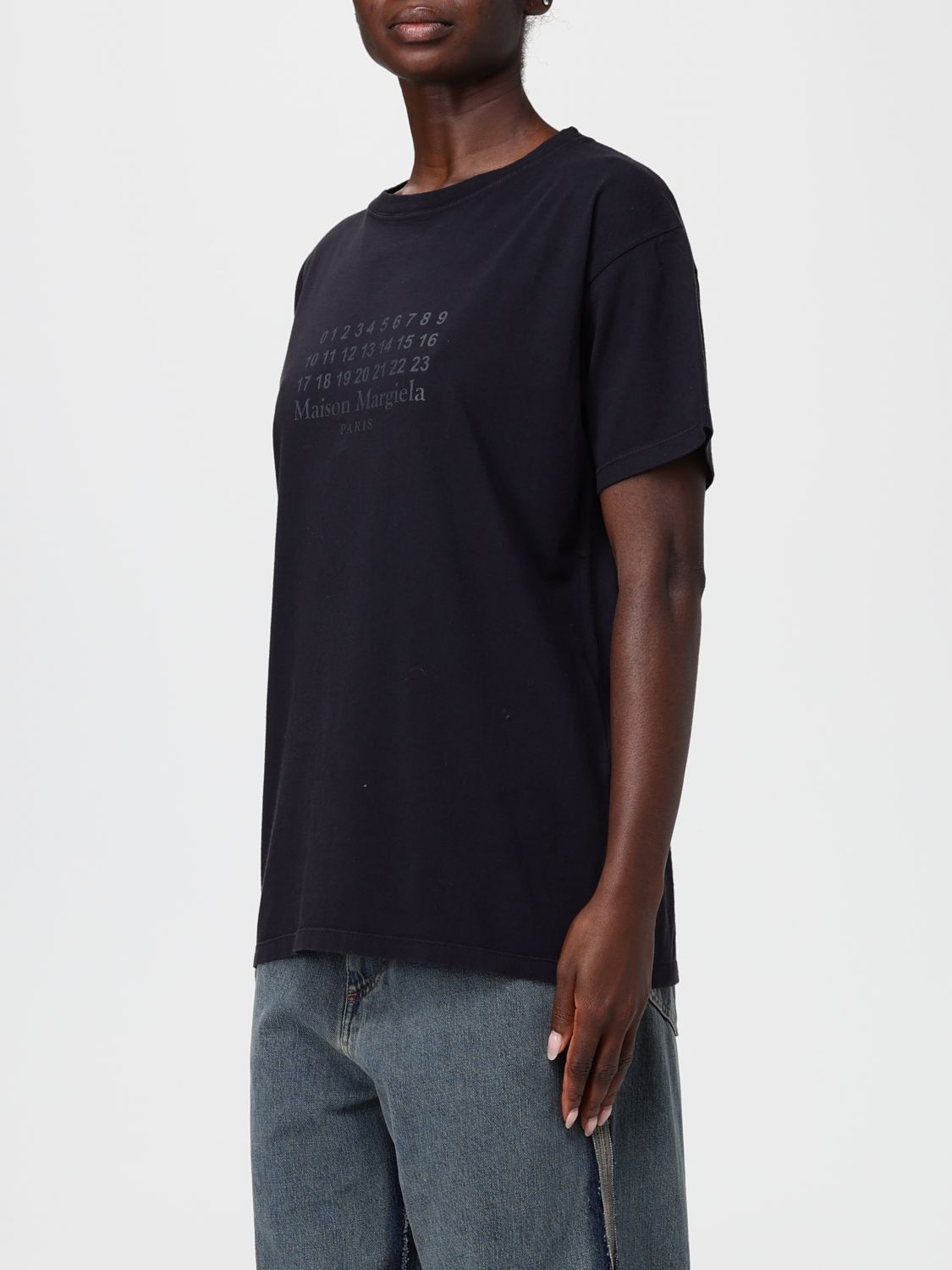 Maison Margiela Maison Margiela T-Shirt Woman Black Size M / US 6-8 / IT 42-44 - 4 Thumbnail