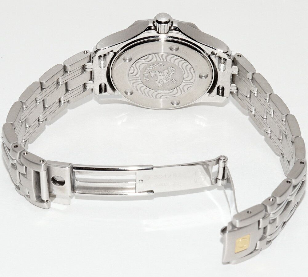 Omega Omega Omega Red Dial Seamaster 300m Professional Watch 2582.61 Metal Quartz 2582.61 DUTY FREE for USA Size ONE SIZE - 2 Thumbnail