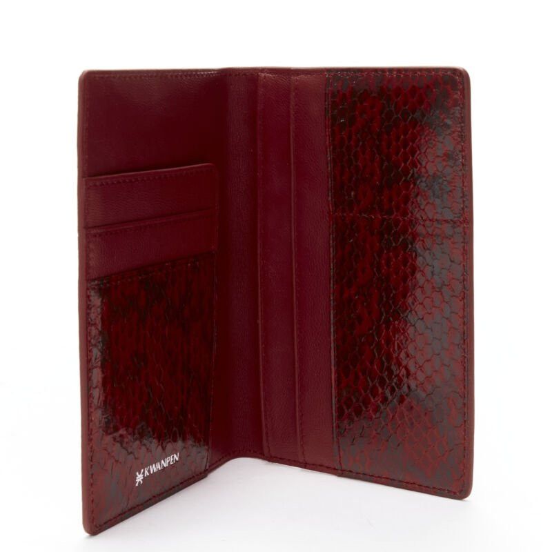 KWANPEN KWANEPN red glossy scaled leather trim bifold passport card holder Size ONE SIZE - 6 Thumbnail