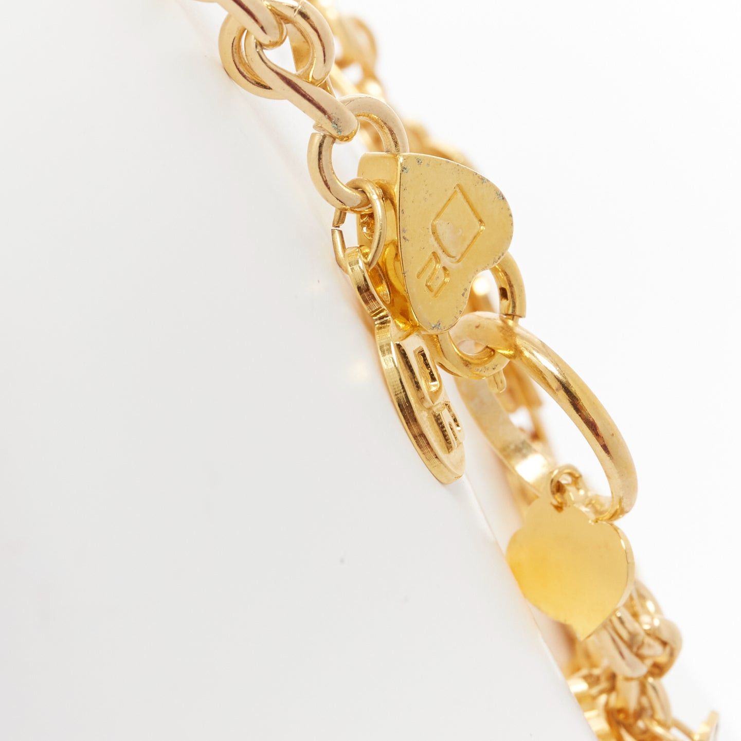 Dsquared2 DSQUARED2 Vintage gold-tone Etched Boys Names heart breaker charms princess necklace Size ONE SIZE - 8 Thumbnail