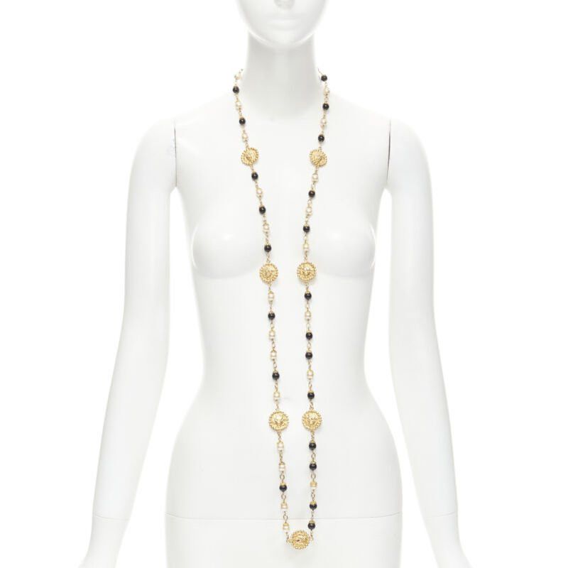 CHANEL Vintage Haute Couture Goosens Lion head black faux pearl sautoir neckace