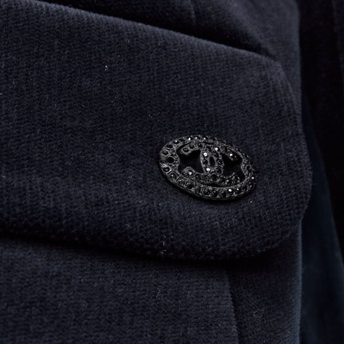 Chanel CHANEL 18A Paris Hamburg Metier D'art navy velvet satin lapel tuxedo blazer FR46 Size XL / US 12-14 / IT 48-50 - 2 Thumbnail