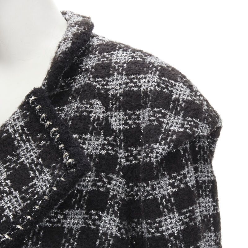 Chanel CHANEL 11A Fantasy Tweed black silver checkered asymmetric collar jacket FR44 XL Size XL / US 12-14 / IT 48-50 - 9 Thumbnail