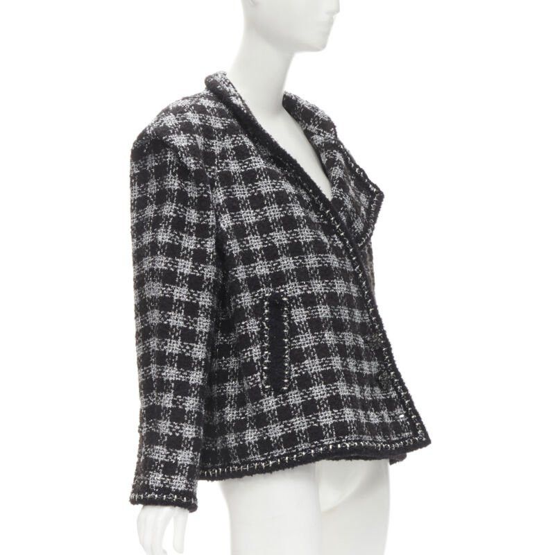 Chanel CHANEL 11A Fantasy Tweed black silver checkered asymmetric collar jacket FR44 XL Size XL / US 12-14 / IT 48-50 - 4 Thumbnail