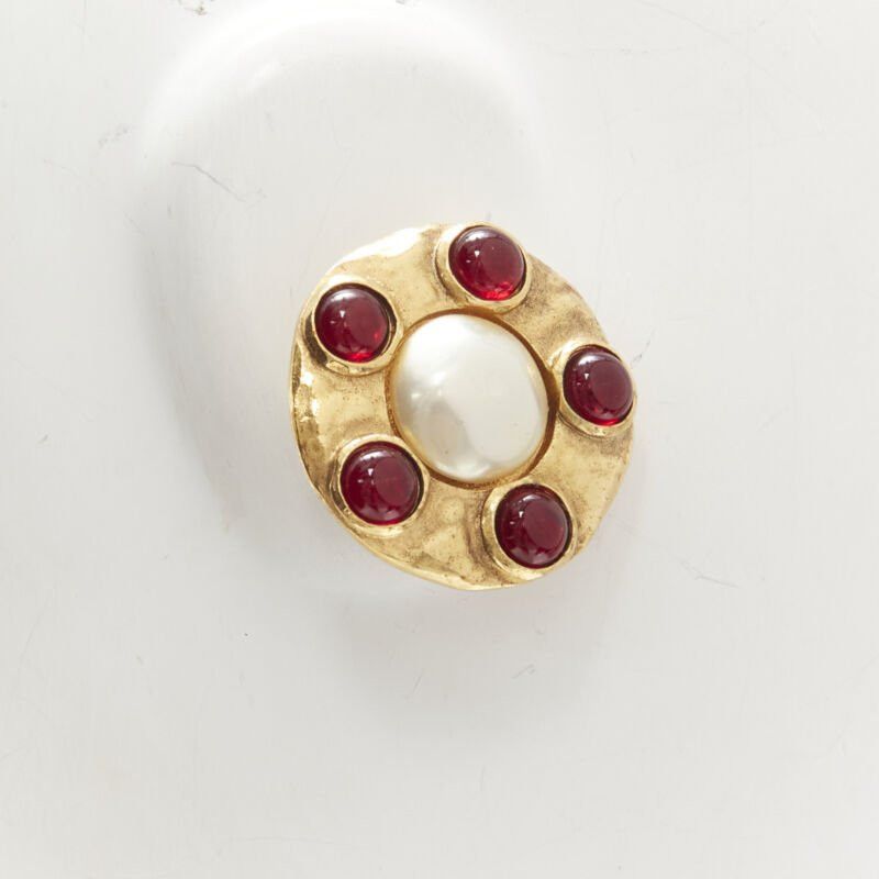 Chanel CHANEL Vintage 1990's Collection 23 gold red Gripoix faux pearl clip on earrings Size ONE SIZE - 4 Thumbnail