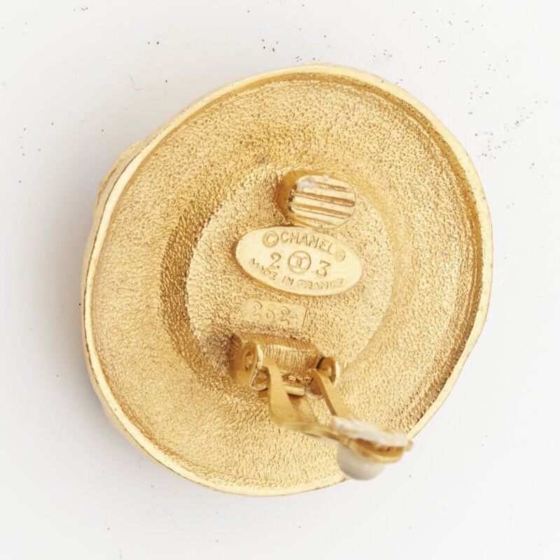 Chanel CHANEL Vintage 1990's Collection 23 gold red Gripoix faux pearl clip on earrings Size ONE SIZE - 5 Thumbnail