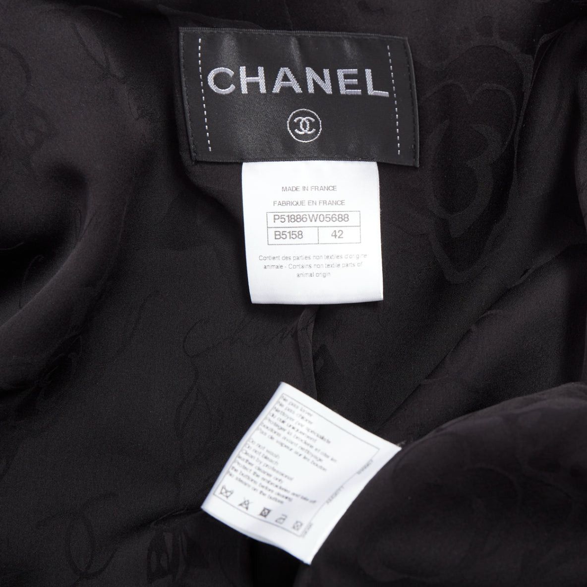 Chanel rare CHANEL 2015 Runway Edelweiss flower embroidery circle pocket wool coat FR42 Size L / US 10 / IT 46 - 12 Thumbnail