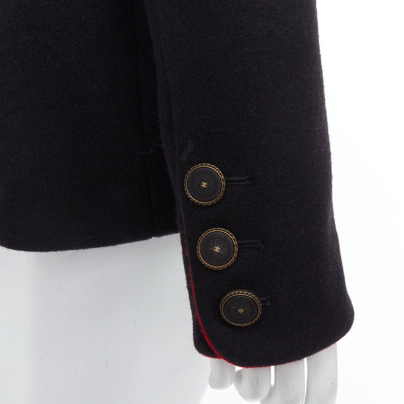 Chanel rare CHANEL 2015 Runway Edelweiss flower embroidery circle pocket wool coat FR42 Size L / US 10 / IT 46 - 10 Thumbnail